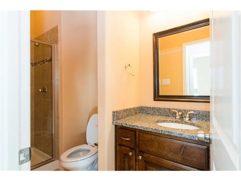 Single Family Residence For Rent in Dallas County , 4004 Hanaa Court, Irving, Texas 75038, 5 Bedroom, 3 Bathroom, 2 Garage spaces, 3,395 Sqft, built in 2016, mls#21347386, Real Estate Agent in Irving, Homes For Rent in Dallas county, Homes For Rent in Irving, Realtor in Irving Texas, Real Estate Brokerage Independent Realty Texas, Luminita Cordes Realtor