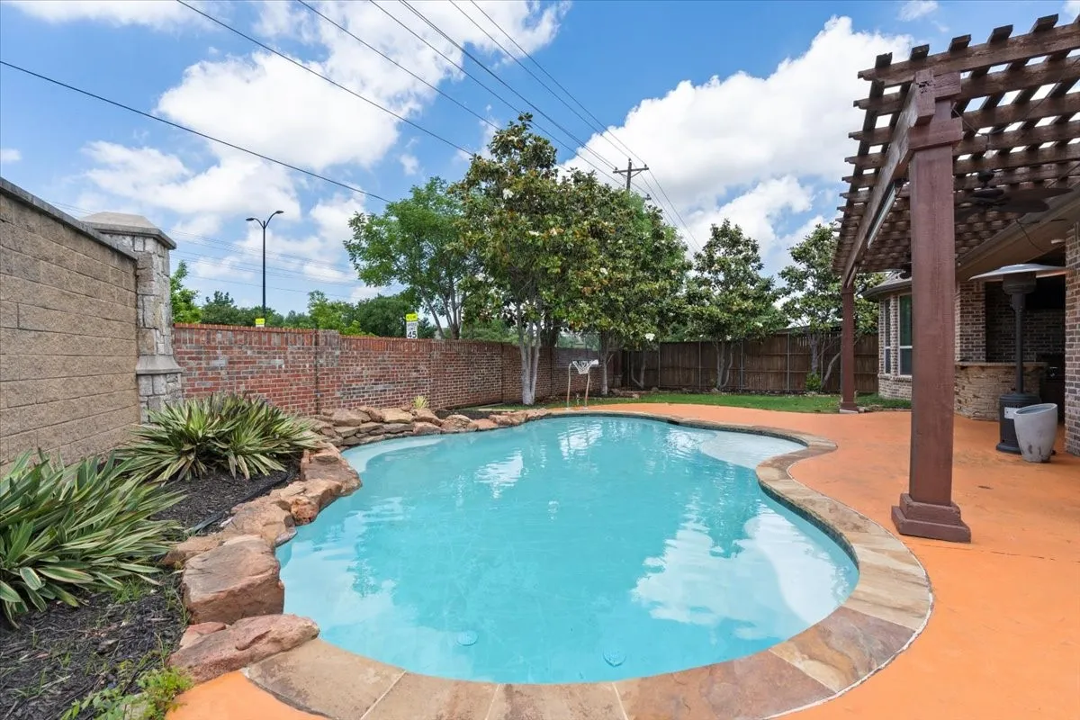 Single Family Residence For Sale in Collin County , 10769 Kingsford Lane, Frisco, Texas 75035, 5 Bedroom, 5 Bathroom, 3 Garage spaces, 3,785 Sqft, built in 2012, mls#21370908, Real Estate Agent in Frisco, Homes For Sale in Collin county, Homes For Sale in Frisco, Realtor in Frisco Texas, Real Estate Brokerage Independent Realty Texas, Luminita Cordes Realtor