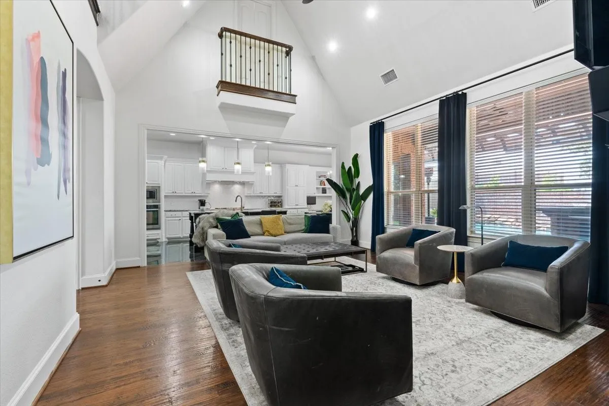 Single Family Residence For Sale in Collin County , 10769 Kingsford Lane, Frisco, Texas 75035, 5 Bedroom, 5 Bathroom, 3 Garage spaces, 3,785 Sqft, built in 2012, mls#21370908, Real Estate Agent in Frisco, Homes For Sale in Collin county, Homes For Sale in Frisco, Realtor in Frisco Texas, Real Estate Brokerage Independent Realty Texas, Luminita Cordes Realtor