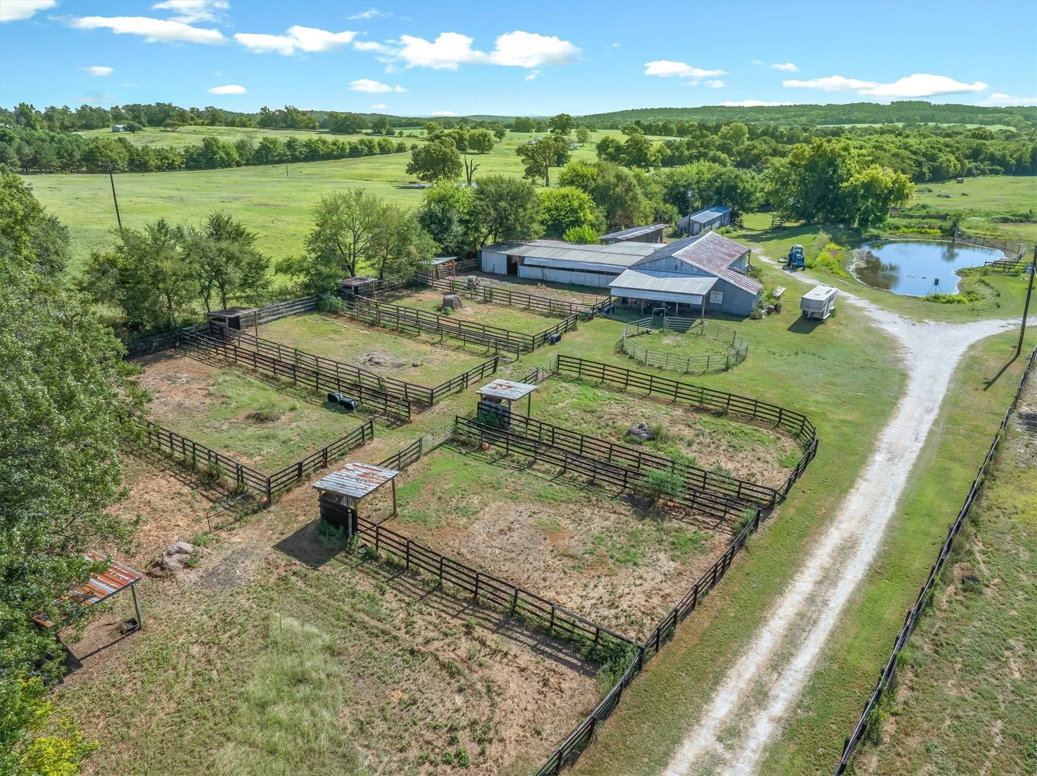 Mobile Home For Sale in Henderson County , 10815 FM-315, Poynor, Texas 75782, 4 Bedroom, 2 Bathroom, Garage spaces, 1,568 Sqft, built in 1998, mls#21372041, Real Estate Agent in Poynor, Homes For Sale in Henderson county, Homes For Sale in Poynor, Realtor in Poynor Texas, Real Estate Brokerage Independent Realty Texas, Luminita Cordes Realtor
