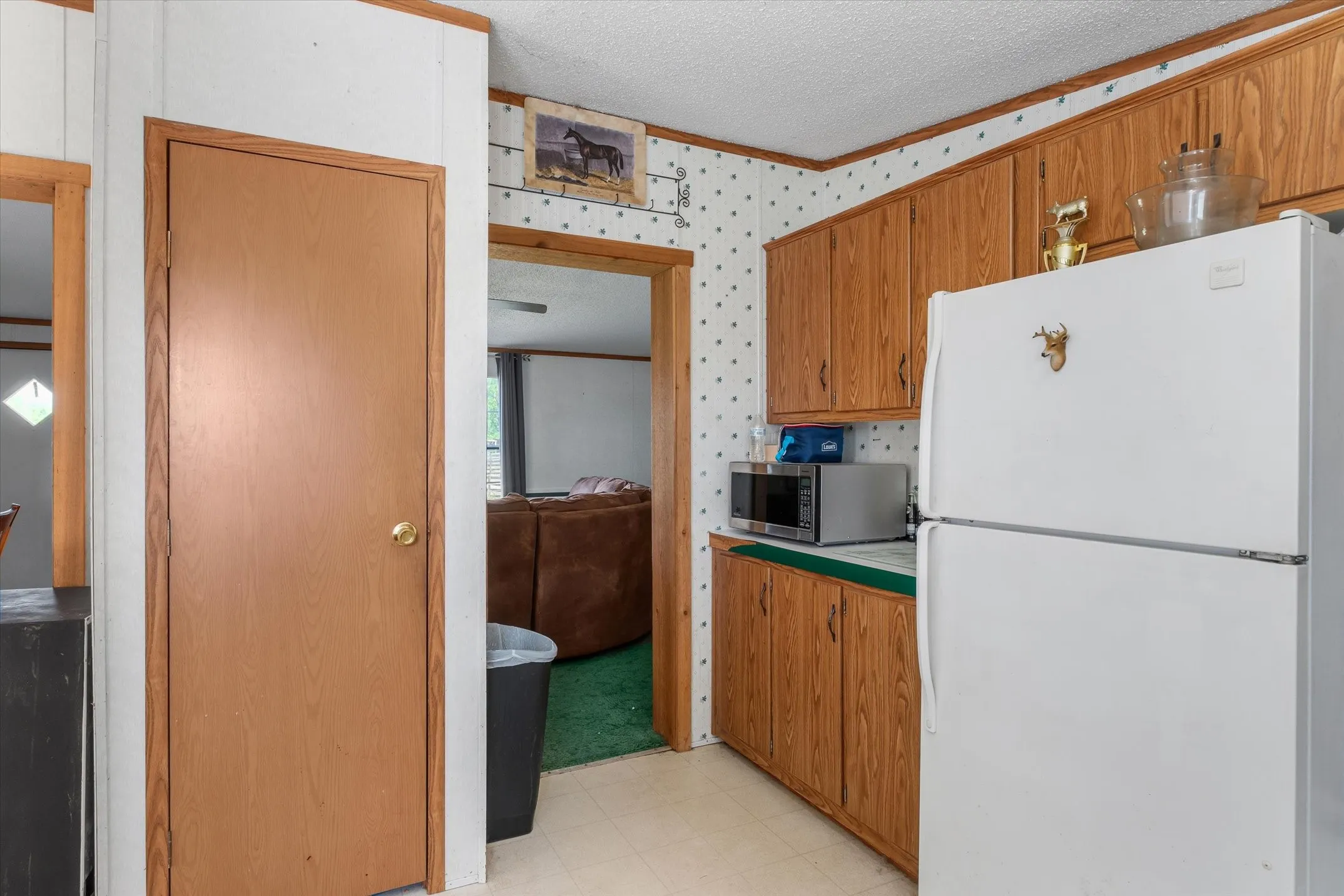 Mobile Home For Sale in Henderson County , 10815 FM-315, Poynor, Texas 75782, 4 Bedroom, 2 Bathroom, Garage spaces, 1,568 Sqft, built in 1998, mls#21372041, Real Estate Agent in Poynor, Homes For Sale in Henderson county, Homes For Sale in Poynor, Realtor in Poynor Texas, Real Estate Brokerage Independent Realty Texas, Luminita Cordes Realtor