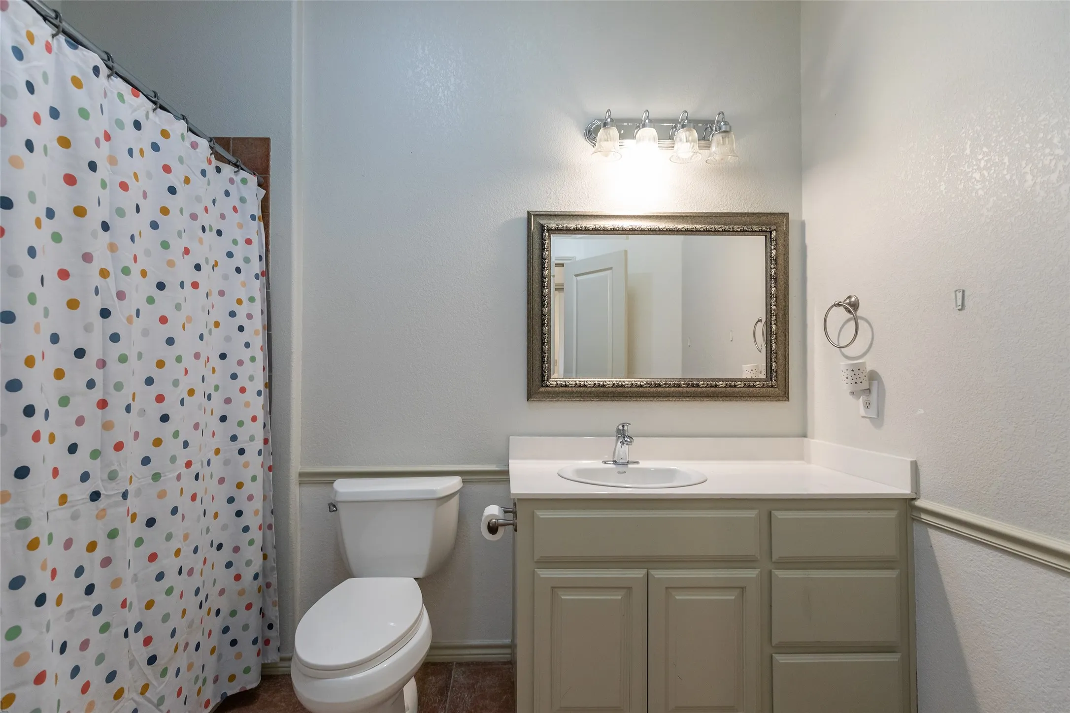 Single Family Residence For Sale in Taylor County , 8626 Ranch Road, Abilene, Texas 79602, 4 Bedroom, 2 Bathroom, 2 Garage spaces, 2,245 Sqft, built in 2004, mls#21371634, Real Estate Agent in Abilene, Homes For Sale in Taylor county, Homes For Sale in Abilene, Realtor in Abilene Texas, Real Estate Brokerage Independent Realty Texas, Luminita Cordes Realtor