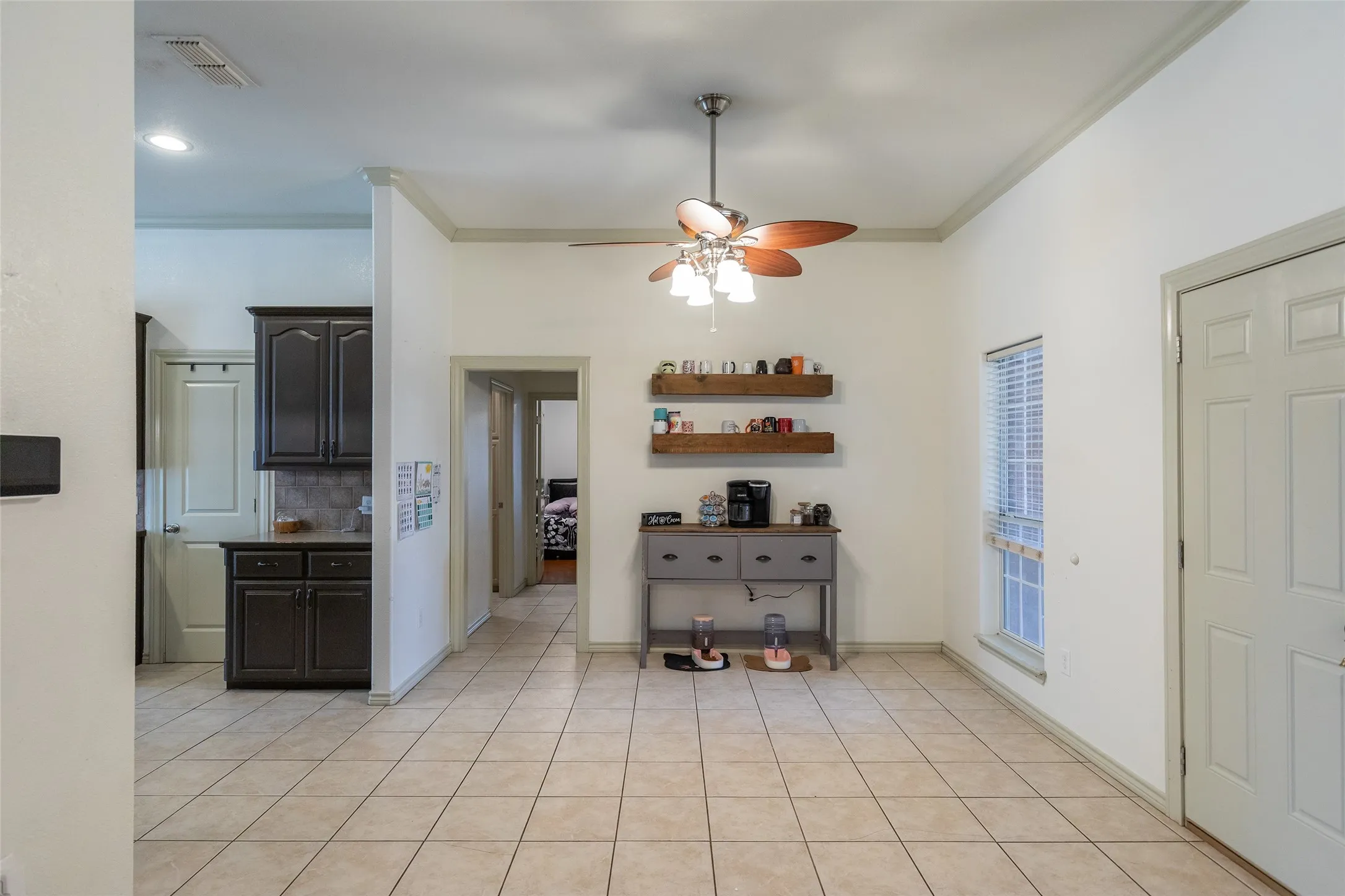 Single Family Residence For Sale in Taylor County , 8626 Ranch Road, Abilene, Texas 79602, 4 Bedroom, 2 Bathroom, 2 Garage spaces, 2,245 Sqft, built in 2004, mls#21371634, Real Estate Agent in Abilene, Homes For Sale in Taylor county, Homes For Sale in Abilene, Realtor in Abilene Texas, Real Estate Brokerage Independent Realty Texas, Luminita Cordes Realtor