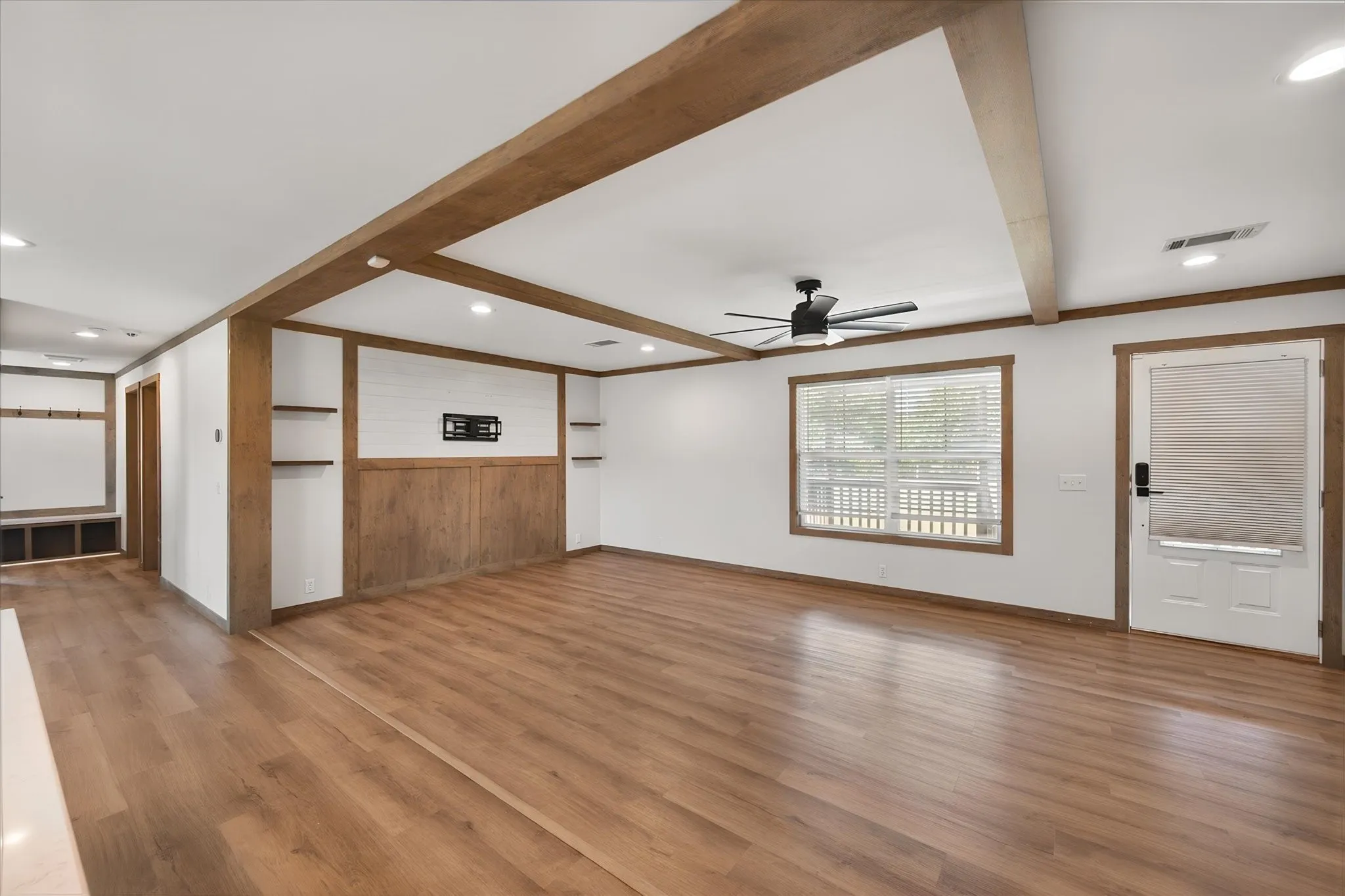 Mobile Home For Sale in Johnson County , 1708 County Road 706, Joshua, Texas 76058, 3 Bedroom, 2 Bathroom, Garage spaces, 1,580 Sqft, built in 2024, mls#21369447, Real Estate Agent in Joshua, Homes For Sale in Johnson county, Homes For Sale in Joshua, Realtor in Joshua Texas, Real Estate Brokerage Independent Realty Texas, Luminita Cordes Realtor