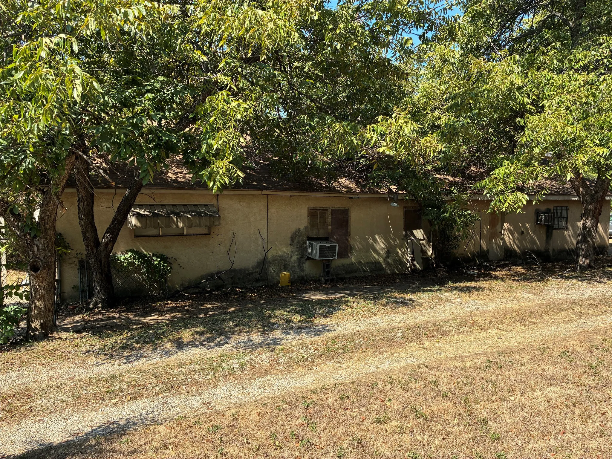 Improved Land For Sale in Dallas County , 2307 Knight Street, Dallas, Texas 75219, 0, 0, Garage spaces, 0 Sqft, built in 1926, mls#21372015, Real Estate Agent in Dallas, Homes For Sale in Dallas county, Homes For Sale in Dallas, Realtor in Dallas Texas, Real Estate Brokerage Independent Realty Texas, Luminita Cordes Realtor