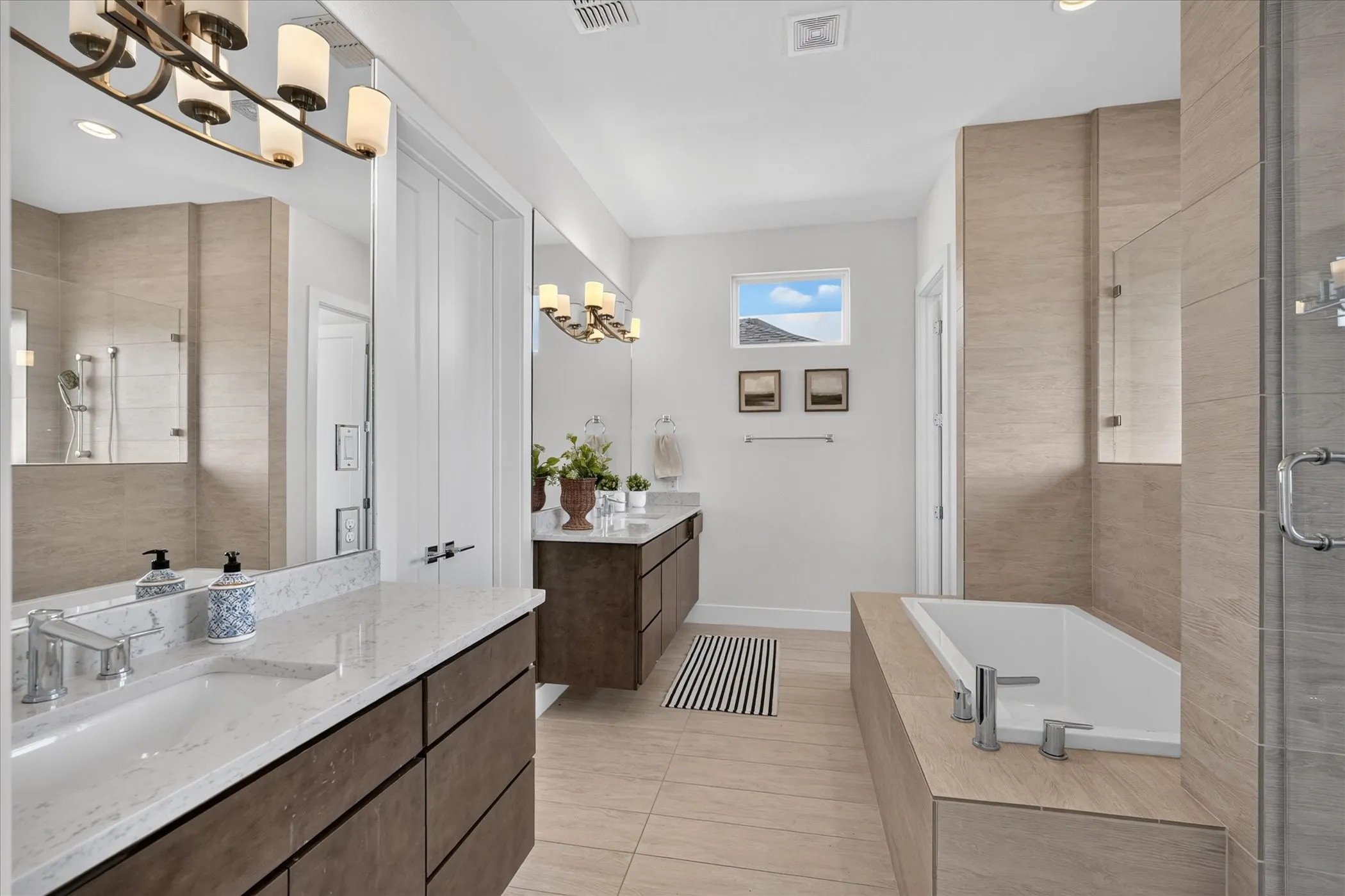 Single Family Residence For Sale in Dallas County , 5222 Lake Terrace Court, Garland, Texas 75043, 4 Bedroom, 3 Bathroom, 2 Garage spaces, 3,870 Sqft, built in 2016, mls#21370529, Real Estate Agent in Garland, Homes For Sale in Dallas county, Homes For Sale in Garland, Realtor in Garland Texas, Real Estate Brokerage Independent Realty Texas, Luminita Cordes Realtor