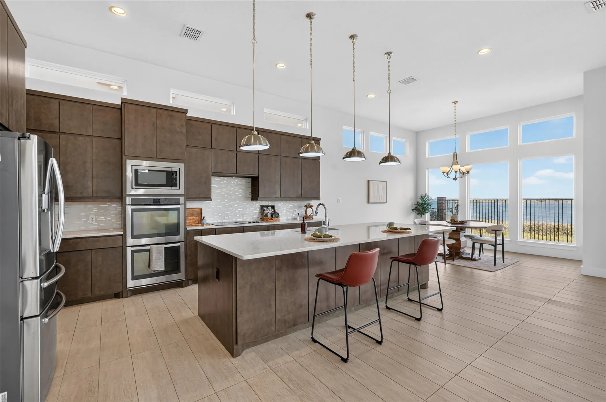 Single Family Residence For Sale in Dallas County , 5222 Lake Terrace Court, Garland, Texas 75043, 4 Bedroom, 3 Bathroom, 2 Garage spaces, 3,870 Sqft, built in 2016, mls#21370529, Real Estate Agent in Garland, Homes For Sale in Dallas county, Homes For Sale in Garland, Realtor in Garland Texas, Real Estate Brokerage Independent Realty Texas, Luminita Cordes Realtor