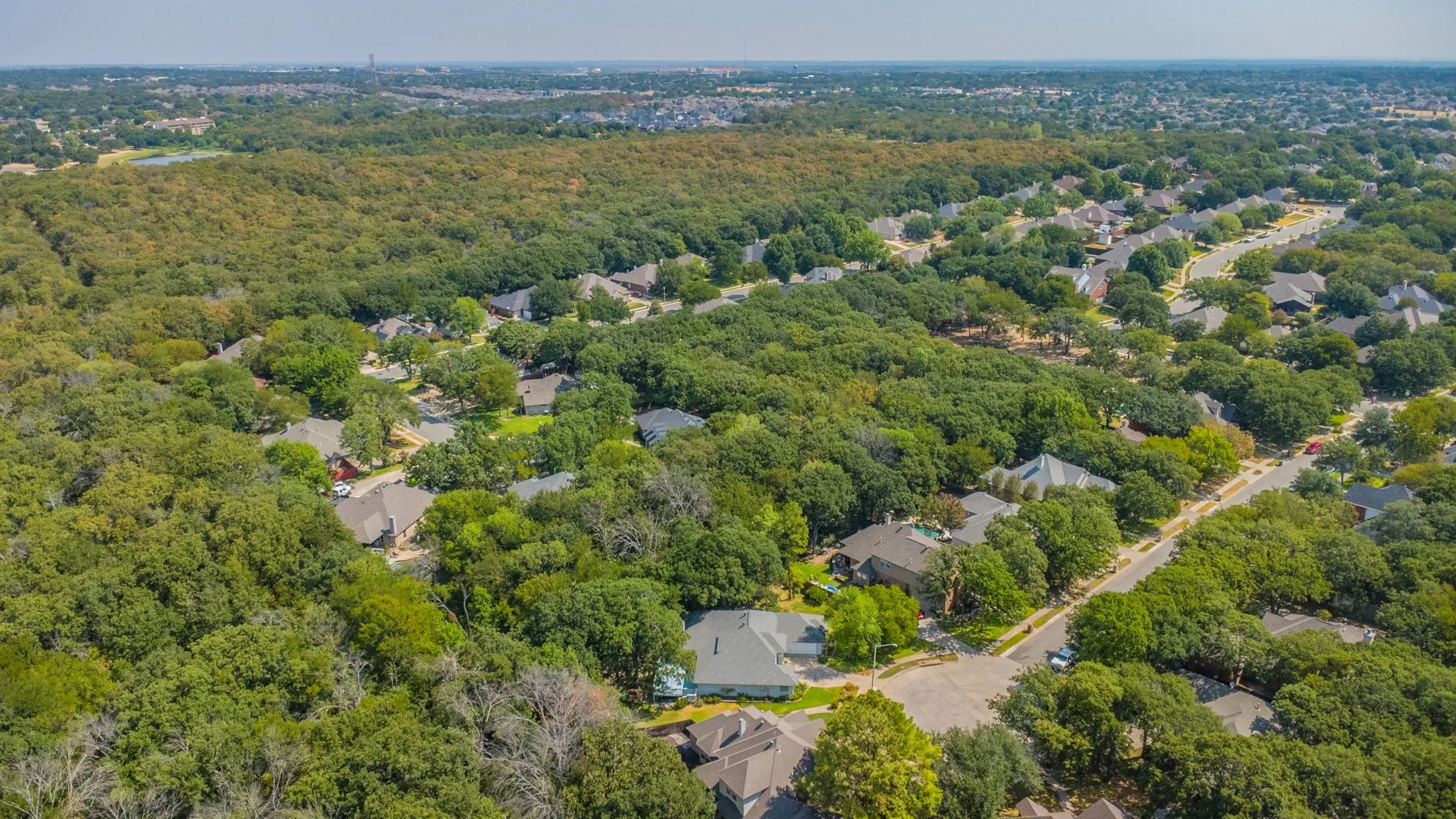 Single Family Residence For Sale in Denton County , 1101 Vista Verde Street, Denton, Texas 76210, 4 Bedroom, 2 Bathroom, 2 Garage spaces, 2,222 Sqft, built in 1997, mls#21371023, Real Estate Agent in Denton, Homes For Sale in Denton county, Homes For Sale in Denton, Realtor in Denton Texas, Real Estate Brokerage Independent Realty Texas, Luminita Cordes Realtor