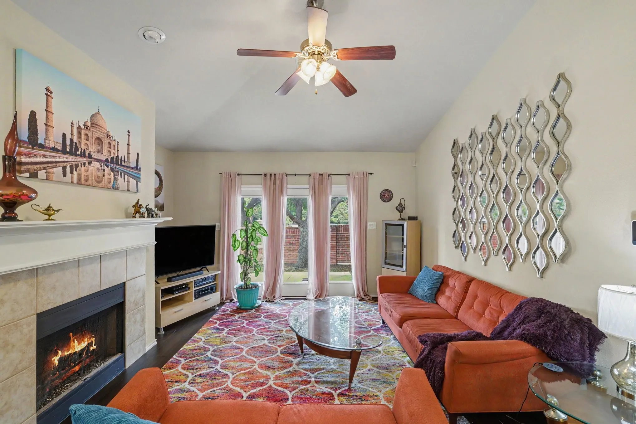 Single Family Residence For Sale in Tarrant County , 5896 Vista Heights Lane, Grand Prairie, Texas 75052, 4 Bedroom, 2 Bathroom, 2 Garage spaces, 2,055 Sqft, built in 2005, mls#21371694, Real Estate Agent in Grand Prairie, Homes For Sale in Tarrant county, Homes For Sale in Grand Prairie, Realtor in Grand Prairie Texas, Real Estate Brokerage Independent Realty Texas, Luminita Cordes Realtor
