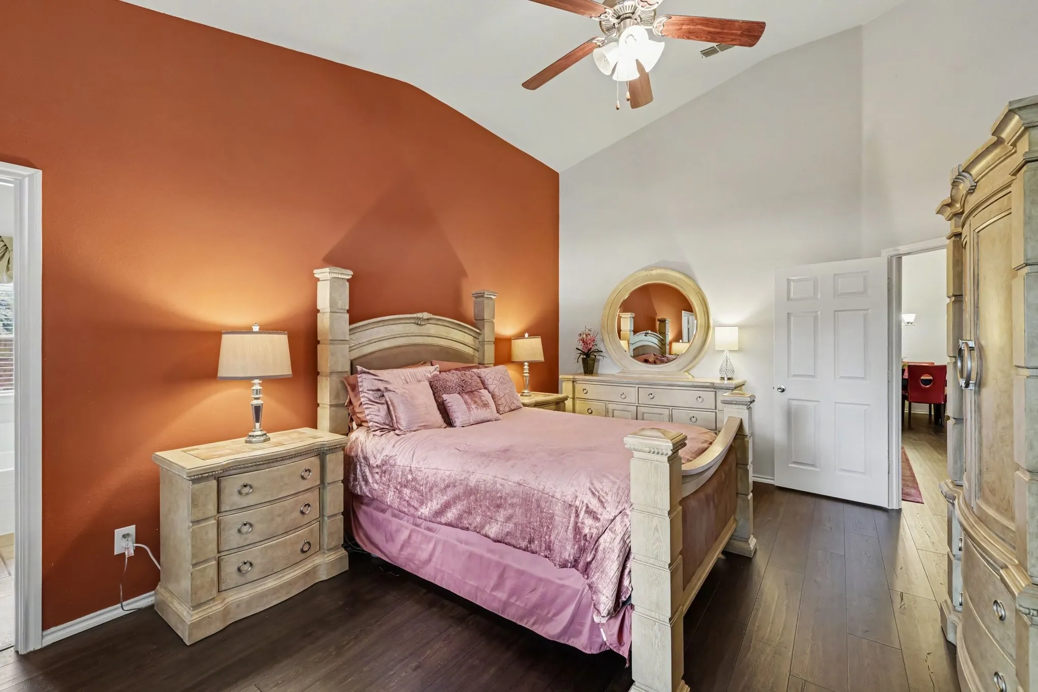 Single Family Residence For Sale in Tarrant County , 5896 Vista Heights Lane, Grand Prairie, Texas 75052, 4 Bedroom, 2 Bathroom, 2 Garage spaces, 2,055 Sqft, built in 2005, mls#21371694, Real Estate Agent in Grand Prairie, Homes For Sale in Tarrant county, Homes For Sale in Grand Prairie, Realtor in Grand Prairie Texas, Real Estate Brokerage Independent Realty Texas, Luminita Cordes Realtor