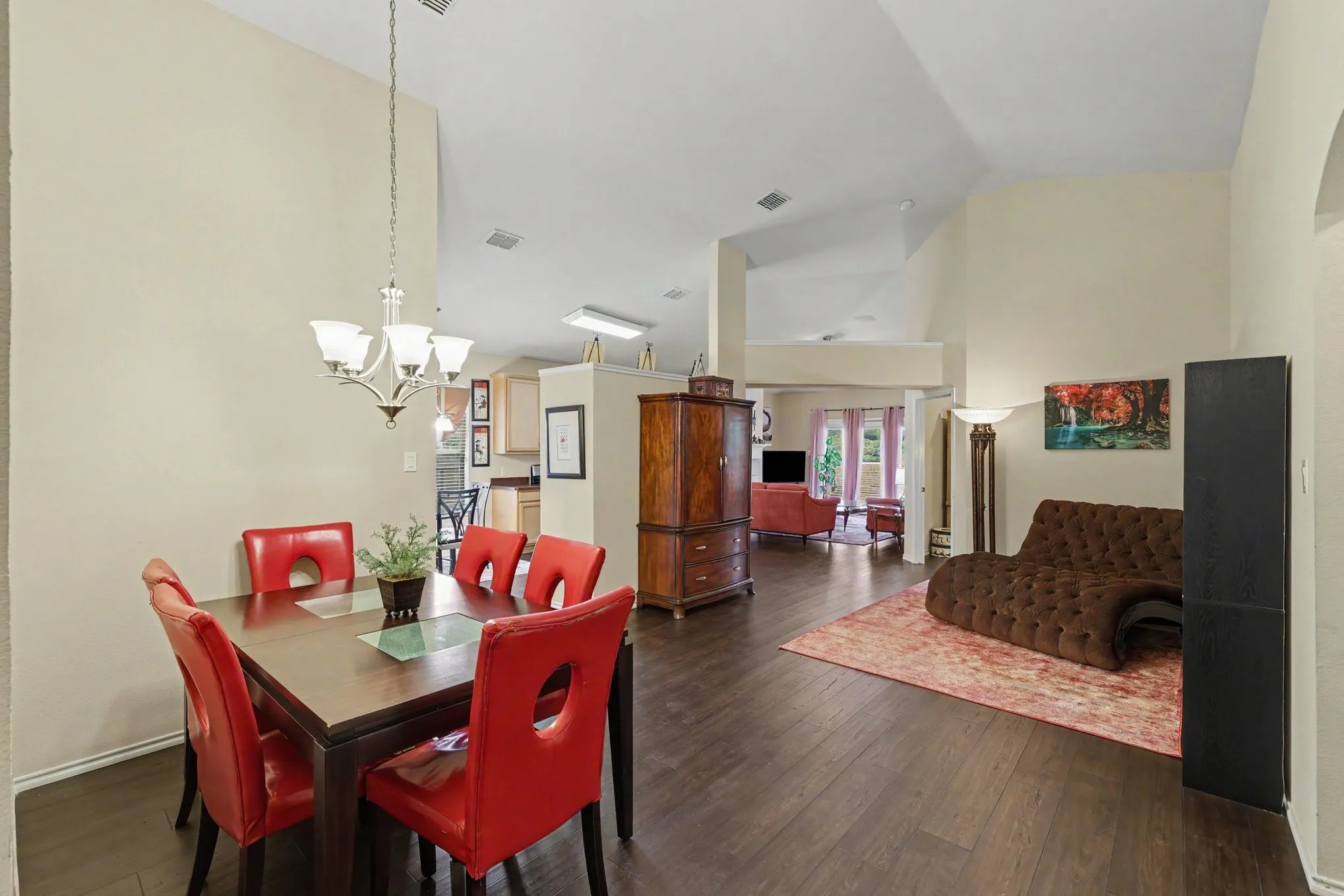 formal living and dining makes