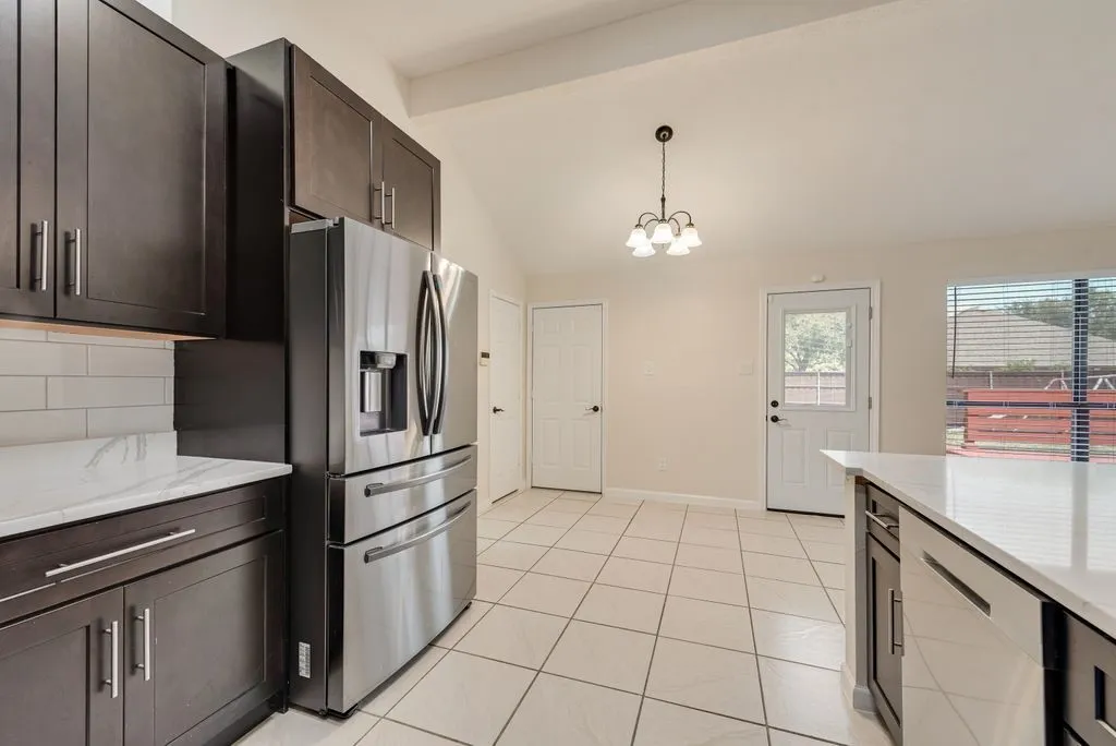 Single Family Residence For Rent in Dallas County , 3206 Andrea Lane, Garland, Texas 75040, 3 Bedroom, 2 Bathroom, 2 Garage spaces, 2,158 Sqft, built in 1987, mls#21371719, Real Estate Agent in Garland, Homes For Rent in Dallas county, Homes For Rent in Garland, Realtor in Garland Texas, Real Estate Brokerage Independent Realty Texas, Luminita Cordes Realtor
