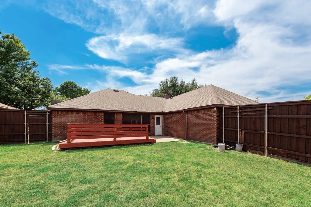 Single Family Residence For Rent in Dallas County , 3206 Andrea Lane, Garland, Texas 75040, 3 Bedroom, 2 Bathroom, 2 Garage spaces, 2,158 Sqft, built in 1987, mls#21371719, Real Estate Agent in Garland, Homes For Rent in Dallas county, Homes For Rent in Garland, Realtor in Garland Texas, Real Estate Brokerage Independent Realty Texas, Luminita Cordes Realtor