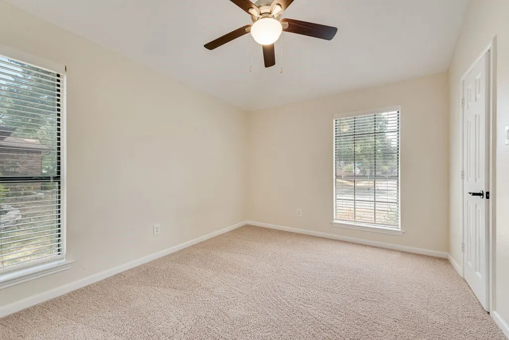 Single Family Residence For Rent in Dallas County , 3206 Andrea Lane, Garland, Texas 75040, 3 Bedroom, 2 Bathroom, 2 Garage spaces, 2,158 Sqft, built in 1987, mls#21371719, Real Estate Agent in Garland, Homes For Rent in Dallas county, Homes For Rent in Garland, Realtor in Garland Texas, Real Estate Brokerage Independent Realty Texas, Luminita Cordes Realtor