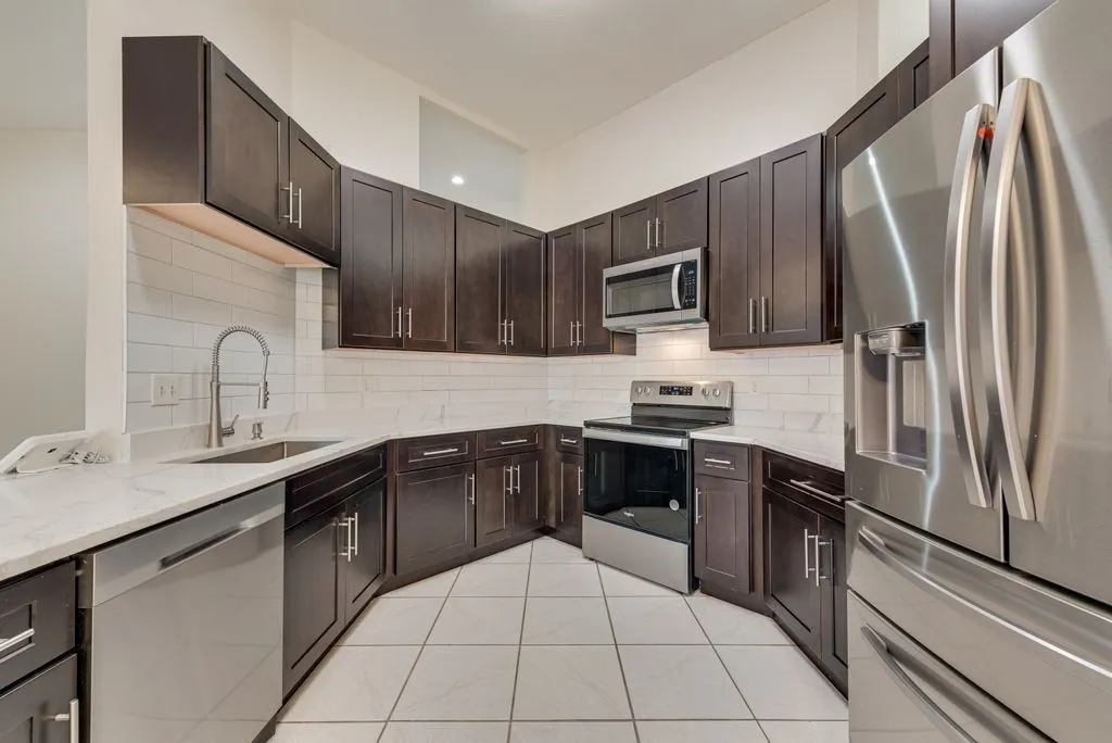 Single Family Residence For Rent in Dallas County , 3206 Andrea Lane, Garland, Texas 75040, 3 Bedroom, 2 Bathroom, 2 Garage spaces, 2,158 Sqft, built in 1987, mls#21371719, Real Estate Agent in Garland, Homes For Rent in Dallas county, Homes For Rent in Garland, Realtor in Garland Texas, Real Estate Brokerage Independent Realty Texas, Luminita Cordes Realtor