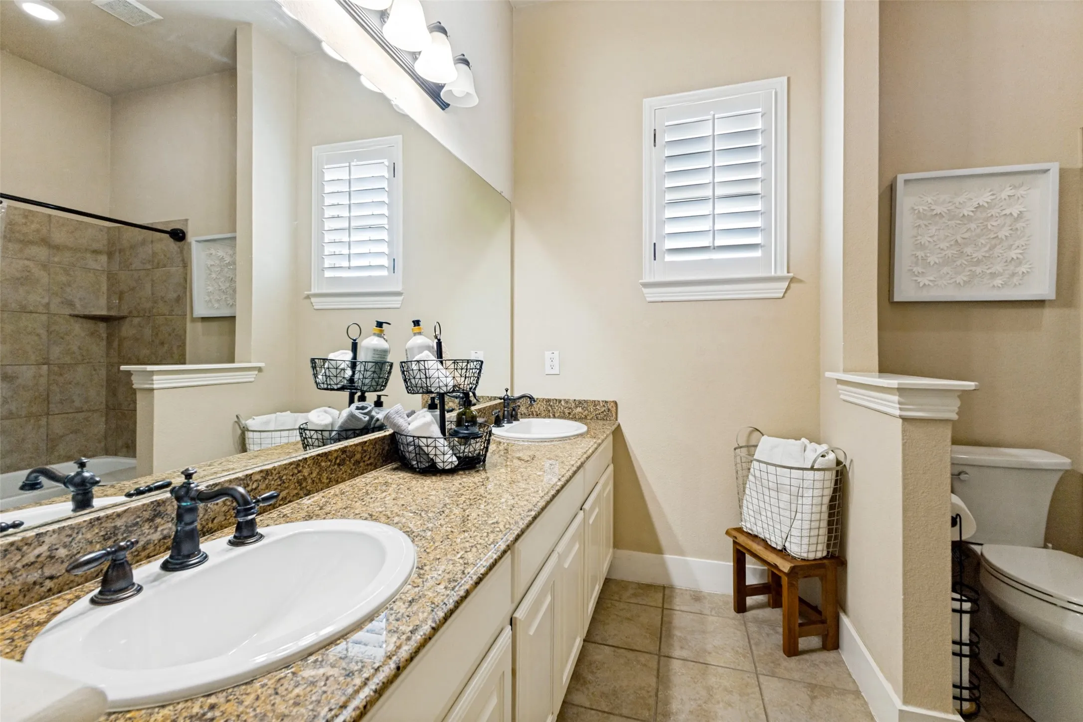 Single Family Residence For Sale in Collin County , 5203 Englenook Drive, Parker, Texas 75002, 6 Bedroom, 4 Bathroom, 3 Garage spaces, 4,476 Sqft, built in 2005, mls#21369840, Real Estate Agent in Parker, Homes For Sale in Collin county, Homes For Sale in Parker, Realtor in Parker Texas, Real Estate Brokerage Independent Realty Texas, Luminita Cordes Realtor