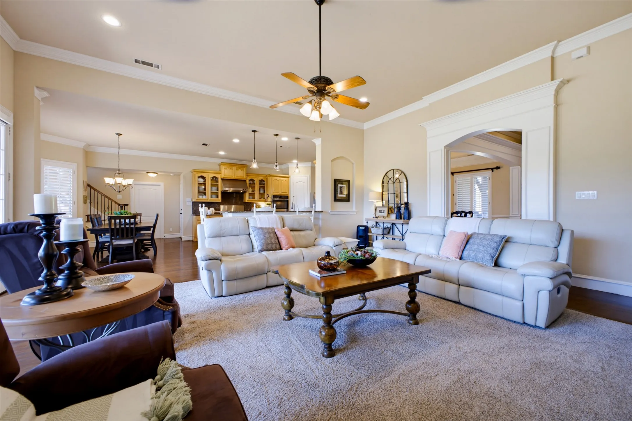 Single Family Residence For Sale in Collin County , 5203 Englenook Drive, Parker, Texas 75002, 6 Bedroom, 4 Bathroom, 3 Garage spaces, 4,476 Sqft, built in 2005, mls#21369840, Real Estate Agent in Parker, Homes For Sale in Collin county, Homes For Sale in Parker, Realtor in Parker Texas, Real Estate Brokerage Independent Realty Texas, Luminita Cordes Realtor