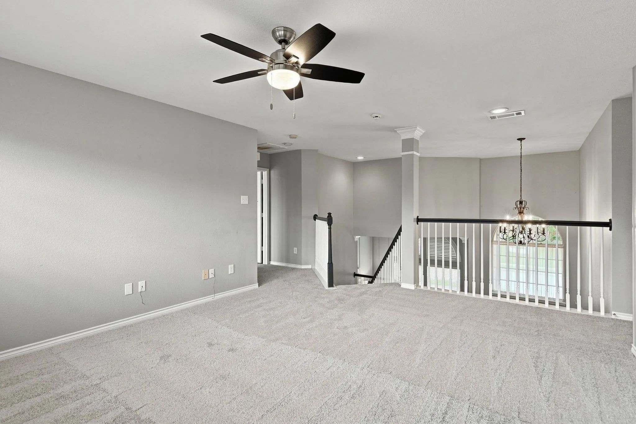 Single Family Residence For Sale in Collin County , 1609 Endicott Drive, Plano, Texas 75025, 3 Bedroom, 3 Bathroom, 2 Garage spaces, 2,732 Sqft, built in 1995, mls#21370808, Real Estate Agent in Plano, Homes For Sale in Collin county, Homes For Sale in Plano, Realtor in Plano Texas, Real Estate Brokerage Independent Realty Texas, Luminita Cordes Realtor