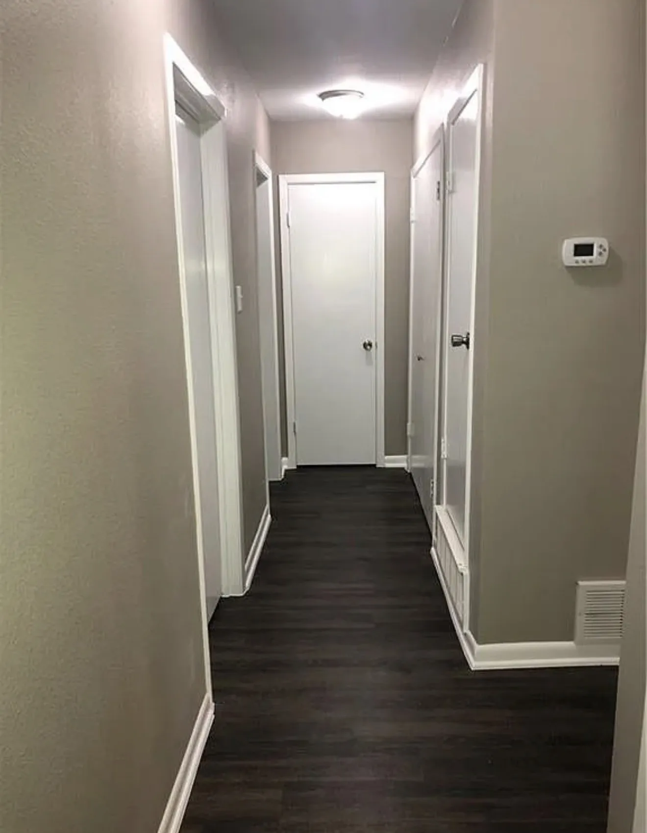 Single Family Residence For Rent in Tarrant County , 2936 Hunting Drive, Fort Worth, Texas 76119, 4 Bedroom, 2 Bathroom, 2 Garage spaces, 1,710 Sqft, built in 1973, mls#21372169, Real Estate Agent in Fort Worth, Homes For Rent in Tarrant county, Homes For Rent in Fort Worth, Realtor in Fort Worth Texas, Real Estate Brokerage Independent Realty Texas, Luminita Cordes Realtor