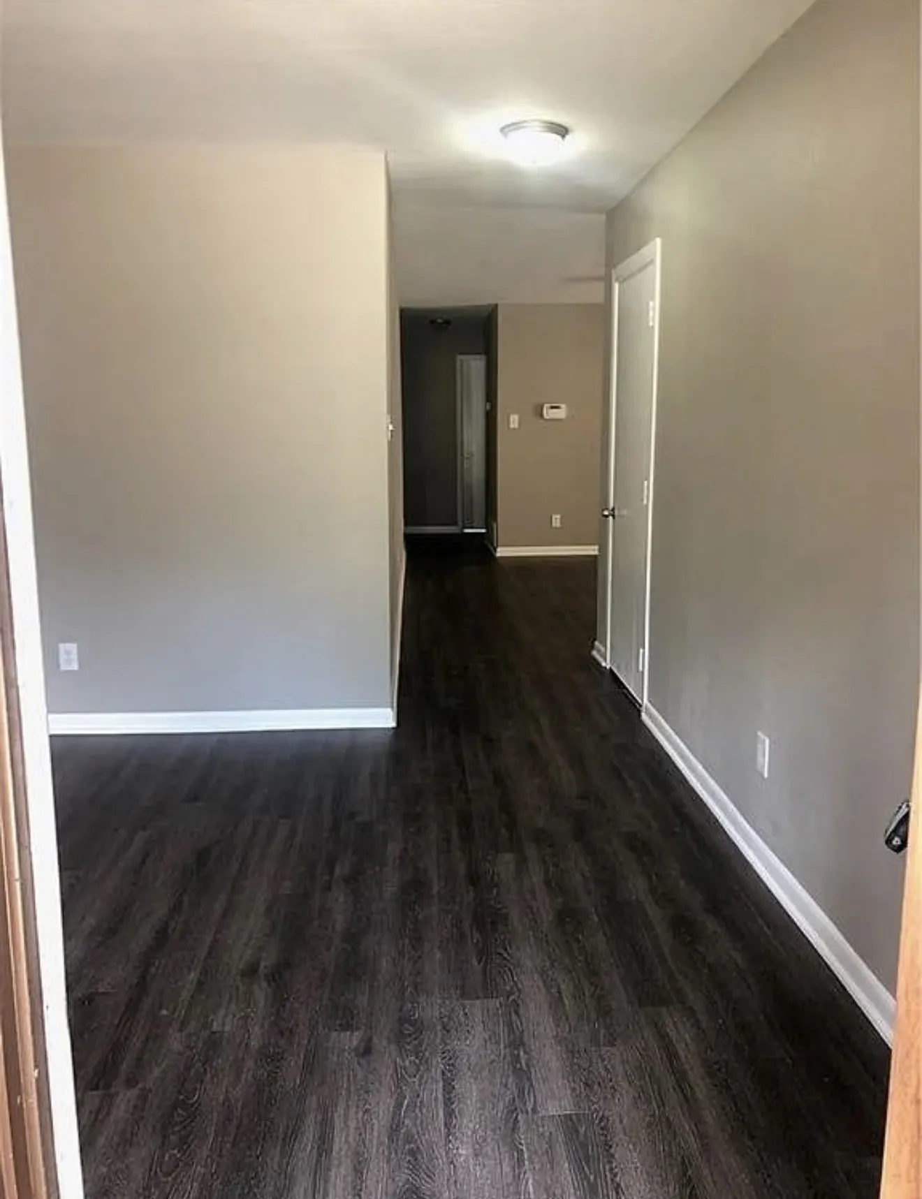 Single Family Residence For Rent in Tarrant County , 2936 Hunting Drive, Fort Worth, Texas 76119, 4 Bedroom, 2 Bathroom, 2 Garage spaces, 1,710 Sqft, built in 1973, mls#21372169, Real Estate Agent in Fort Worth, Homes For Rent in Tarrant county, Homes For Rent in Fort Worth, Realtor in Fort Worth Texas, Real Estate Brokerage Independent Realty Texas, Luminita Cordes Realtor