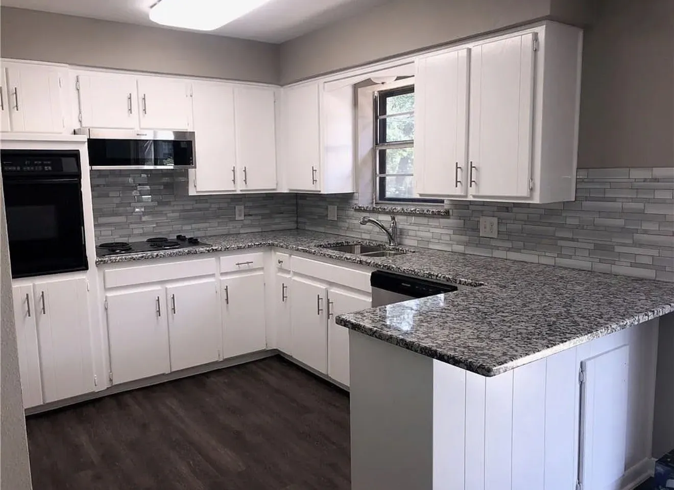 Single Family Residence For Rent in Tarrant County , 2936 Hunting Drive, Fort Worth, Texas 76119, 4 Bedroom, 2 Bathroom, 2 Garage spaces, 1,710 Sqft, built in 1973, mls#21372169, Real Estate Agent in Fort Worth, Homes For Rent in Tarrant county, Homes For Rent in Fort Worth, Realtor in Fort Worth Texas, Real Estate Brokerage Independent Realty Texas, Luminita Cordes Realtor