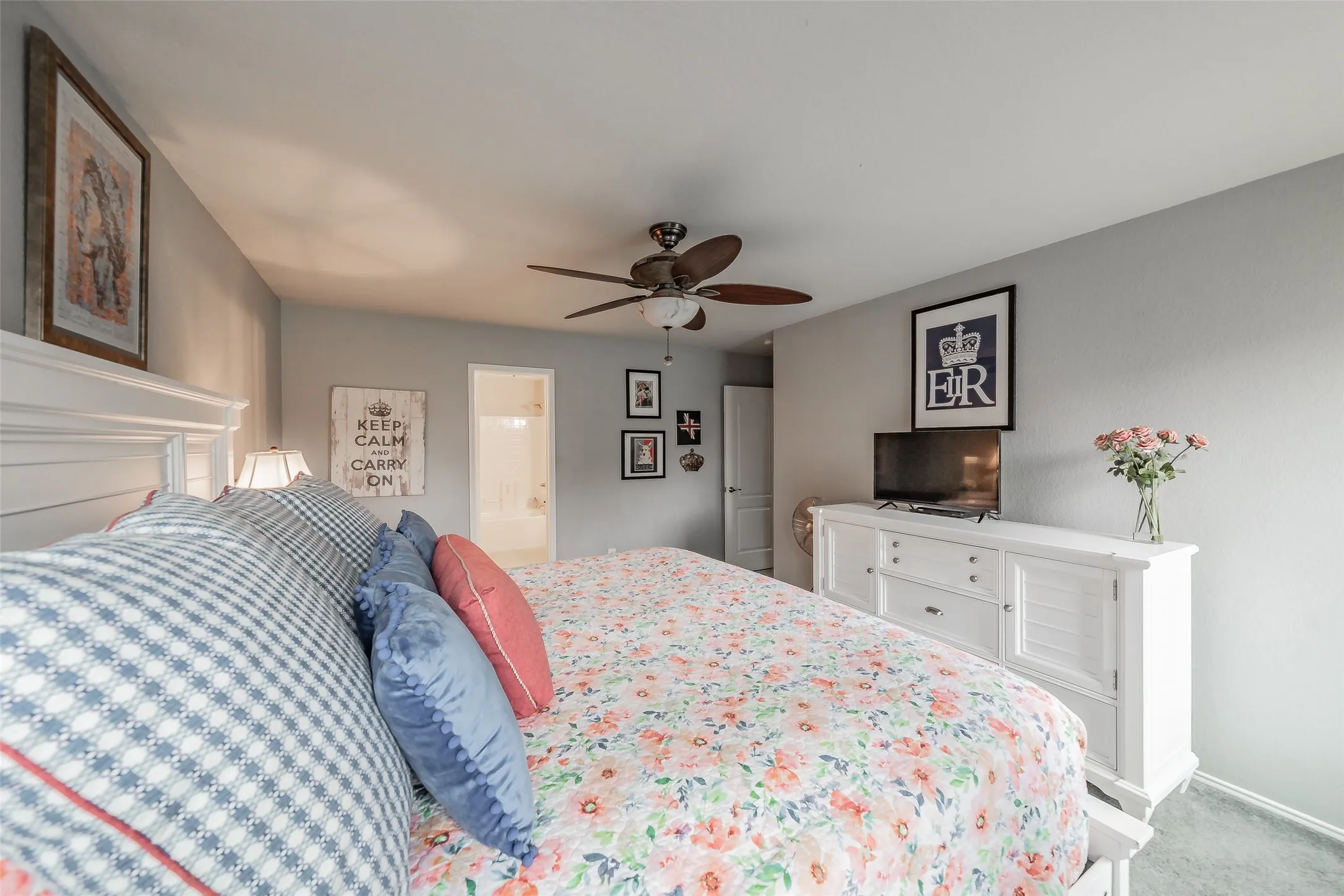 Recessed lighting, ceiling fan, neutral wall tones, and recessed door frames
