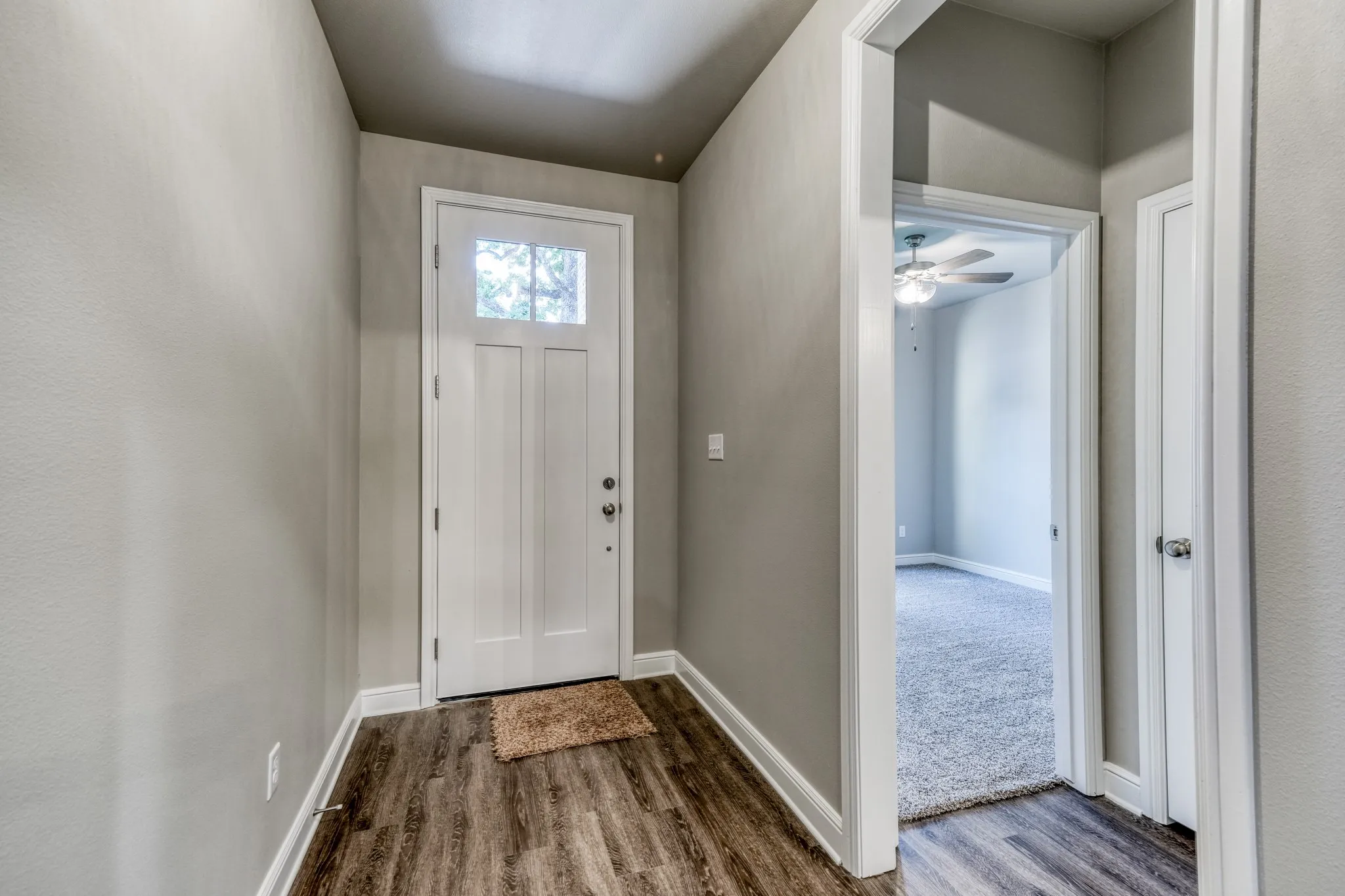 Townhouse For Sale in Parker County , 506 W OAK Street, Weatherford, Texas 76086, 2 Bedroom, 2 Bathroom, 2 Garage spaces, 1,603 Sqft, built in 2022, mls#21345553, Real Estate Agent in Weatherford, Homes For Sale in Parker county, Homes For Sale in Weatherford, Realtor in Weatherford Texas, Real Estate Brokerage Independent Realty Texas, Luminita Cordes Realtor