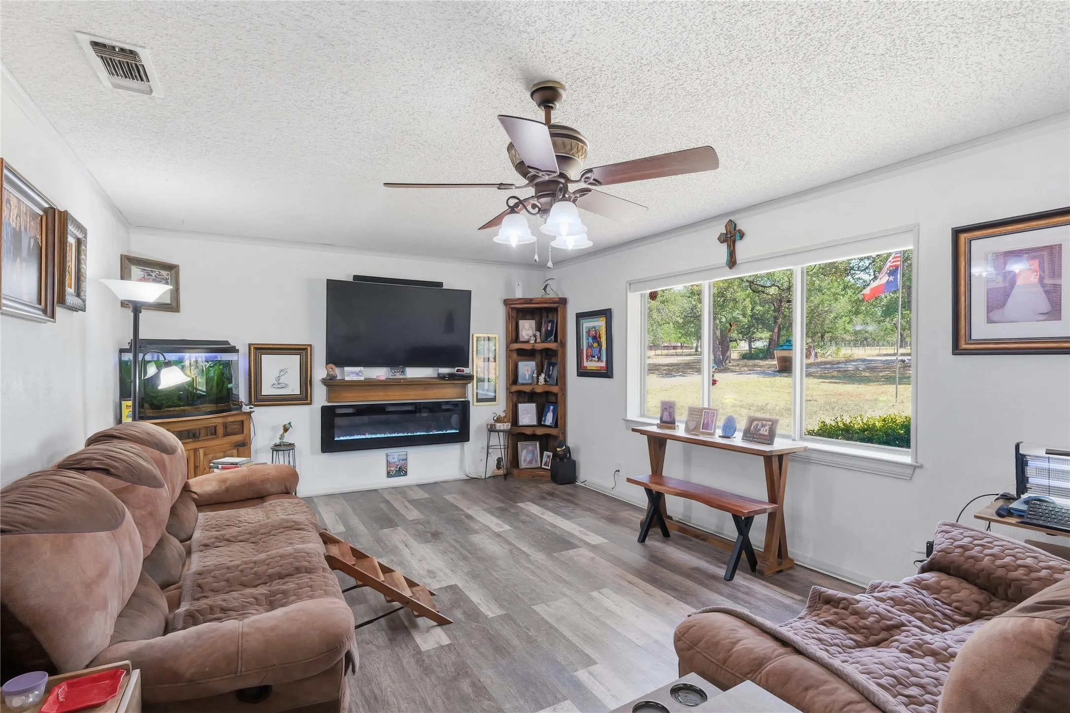 Single Family Residence For Sale in Johnson County , 3741 County Road 423, Cleburne, Texas 76031, 3 Bedroom, 2 Bathroom, 2 Garage spaces, 1,971 Sqft, built in 0, mls#21372018, Real Estate Agent in Cleburne, Homes For Sale in Johnson county, Homes For Sale in Cleburne, Realtor in Cleburne Texas, Real Estate Brokerage Independent Realty Texas, Luminita Cordes Realtor