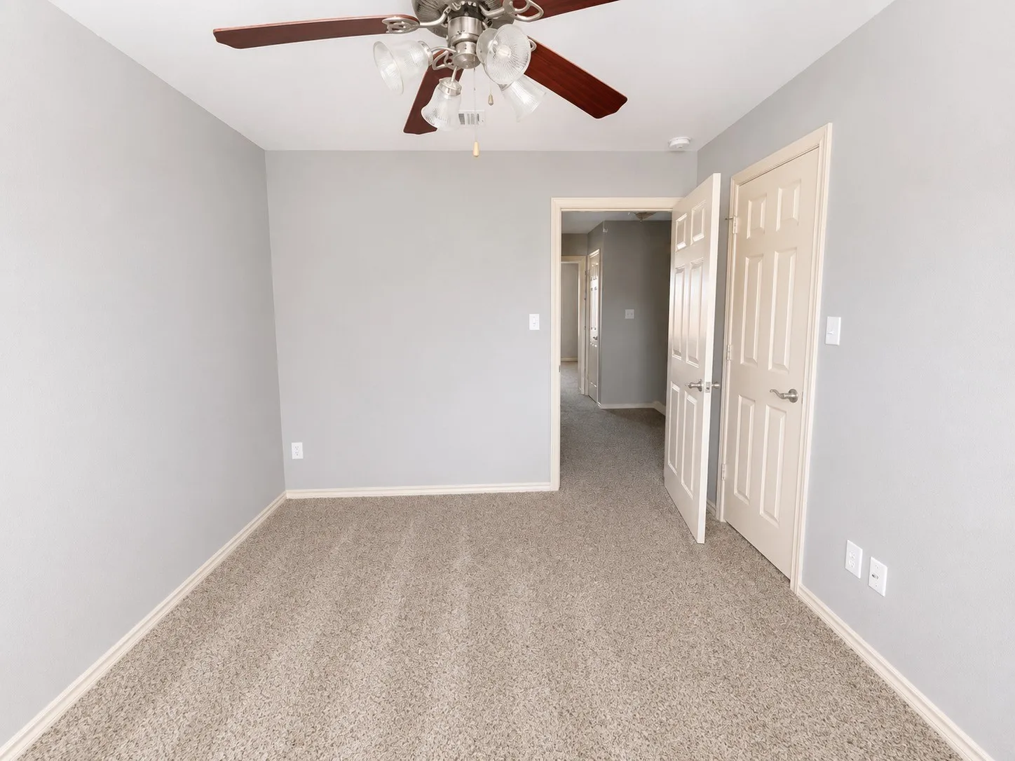 Duplex For Rent in Collin County , 1109 Parkway Trail, Princeton, Texas 75407, 3 Bedroom, 3 Bathroom, 1 Garage spaces, 1,388 Sqft, built in 2009, mls#21372188, Real Estate Agent in Princeton, Homes For Rent in Collin county, Homes For Rent in Princeton, Realtor in Princeton Texas, Real Estate Brokerage Independent Realty Texas, Luminita Cordes Realtor
