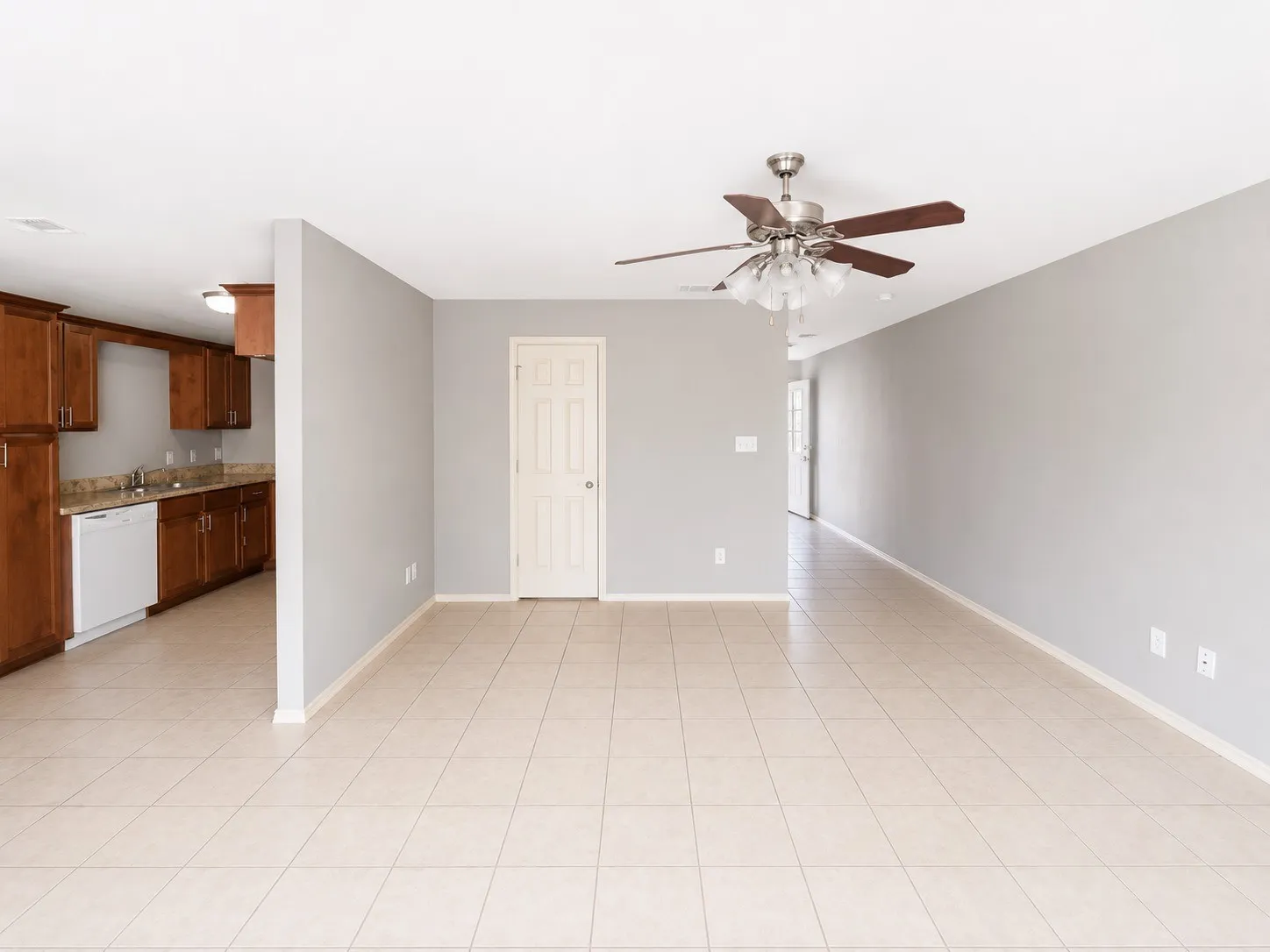 Duplex For Rent in Collin County , 1109 Parkway Trail, Princeton, Texas 75407, 3 Bedroom, 3 Bathroom, 1 Garage spaces, 1,388 Sqft, built in 2009, mls#21372188, Real Estate Agent in Princeton, Homes For Rent in Collin county, Homes For Rent in Princeton, Realtor in Princeton Texas, Real Estate Brokerage Independent Realty Texas, Luminita Cordes Realtor