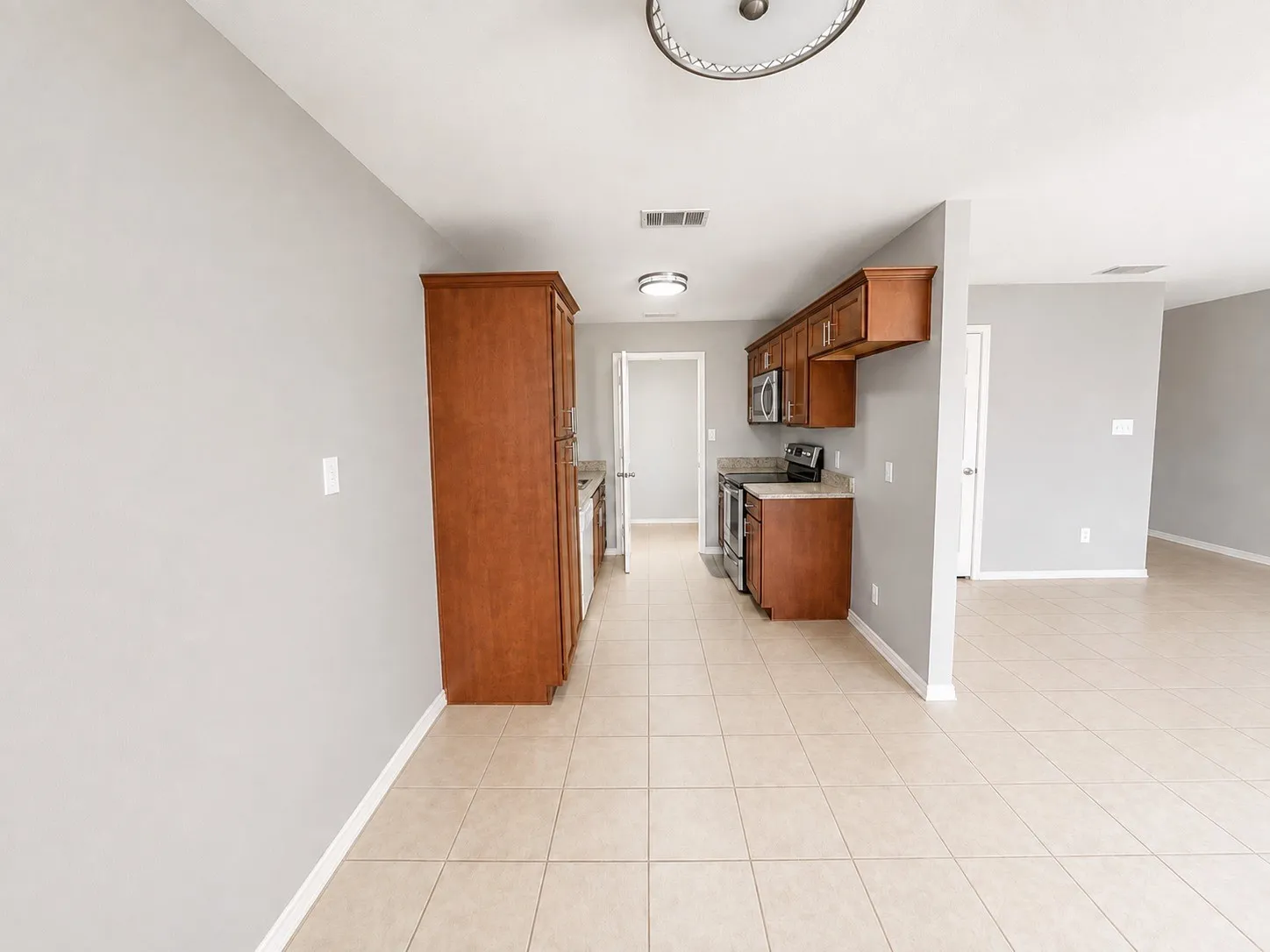 Duplex For Rent in Collin County , 1109 Parkway Trail, Princeton, Texas 75407, 3 Bedroom, 3 Bathroom, 1 Garage spaces, 1,388 Sqft, built in 2009, mls#21372188, Real Estate Agent in Princeton, Homes For Rent in Collin county, Homes For Rent in Princeton, Realtor in Princeton Texas, Real Estate Brokerage Independent Realty Texas, Luminita Cordes Realtor