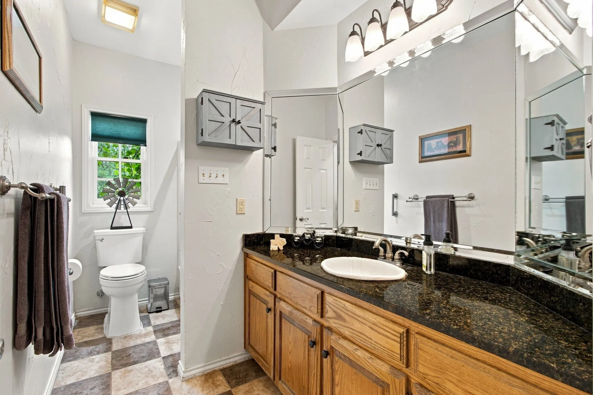 Guest bath