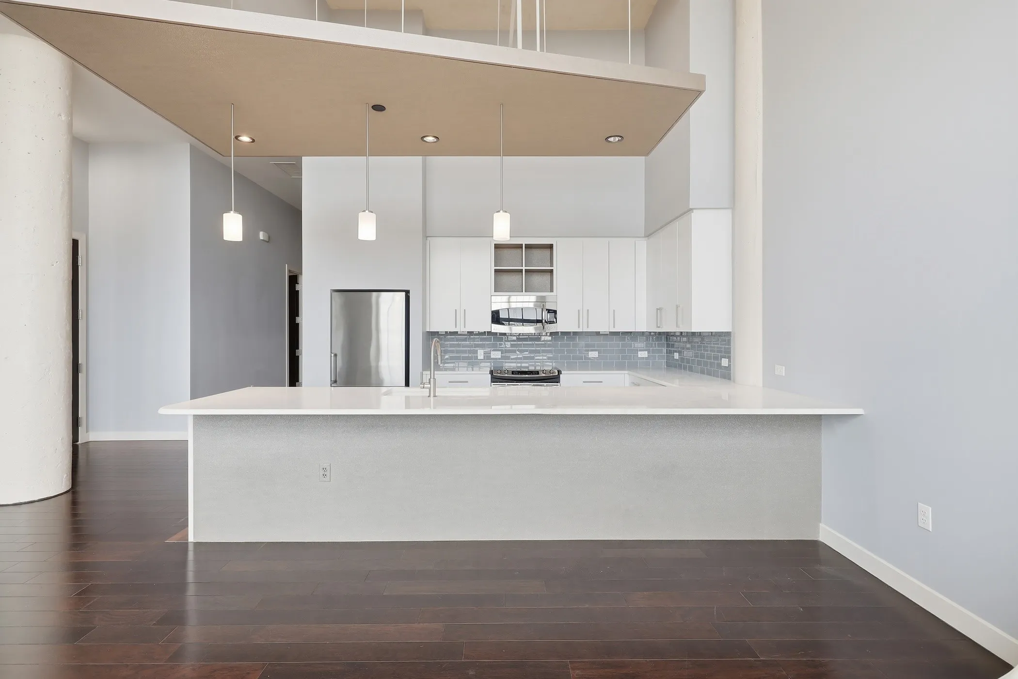 Condominium For Rent in Tarrant County , 2600 W 7th Street 1827, Fort Worth, Texas 76107, 3 Bedroom, 3 Bathroom, 2 Garage spaces, 2,621 Sqft, built in 1928, mls#21372028, Real Estate Agent in Fort Worth, Homes For Rent in Tarrant county, Homes For Rent in Fort Worth, Realtor in Fort Worth Texas, Real Estate Brokerage Independent Realty Texas, Luminita Cordes Realtor