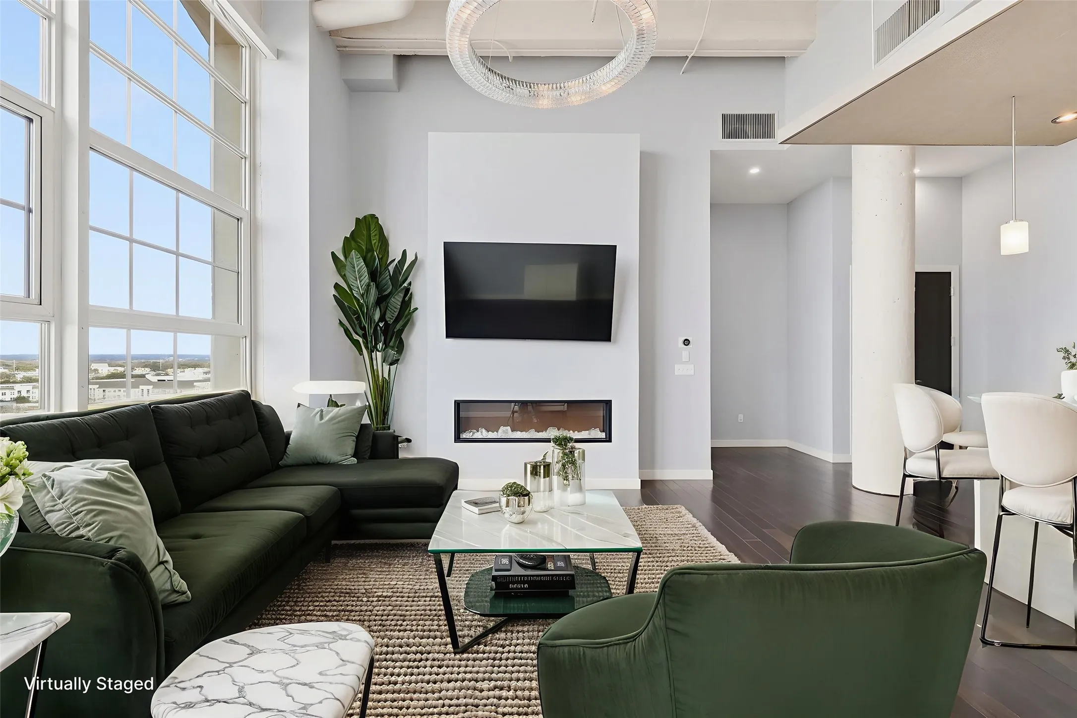 Condominium For Rent in Tarrant County , 2600 W 7th Street 1827, Fort Worth, Texas 76107, 3 Bedroom, 3 Bathroom, 2 Garage spaces, 2,621 Sqft, built in 1928, mls#21372028, Real Estate Agent in Fort Worth, Homes For Rent in Tarrant county, Homes For Rent in Fort Worth, Realtor in Fort Worth Texas, Real Estate Brokerage Independent Realty Texas, Luminita Cordes Realtor