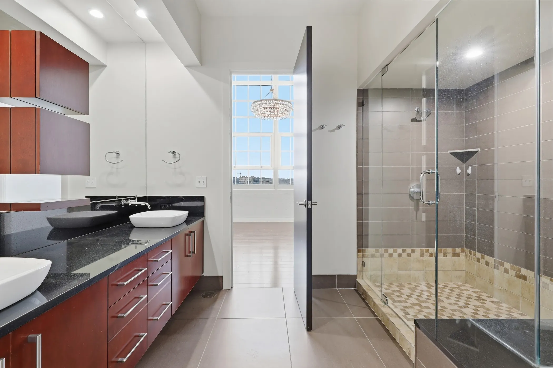Condominium For Rent in Tarrant County , 2600 W 7th Street 1827, Fort Worth, Texas 76107, 3 Bedroom, 3 Bathroom, 2 Garage spaces, 2,621 Sqft, built in 1928, mls#21372028, Real Estate Agent in Fort Worth, Homes For Rent in Tarrant county, Homes For Rent in Fort Worth, Realtor in Fort Worth Texas, Real Estate Brokerage Independent Realty Texas, Luminita Cordes Realtor