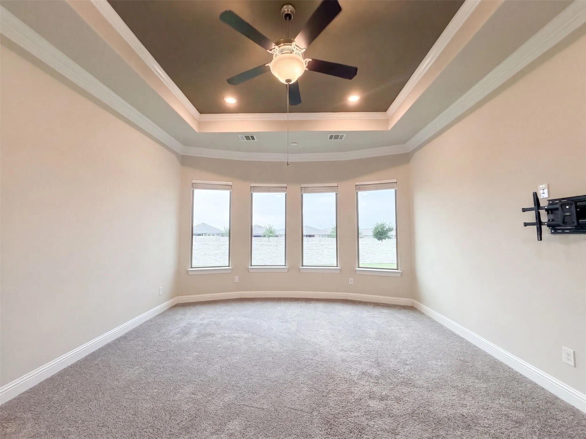 Single Family Residence For Sale in Collin County , 817 Shallow Creek Way, Mc Kinney, Texas 75071, 5 Bedroom, 4 Bathroom, 2 Garage spaces, 3,884 Sqft, built in 2020, mls#21372194, Real Estate Agent in Mc Kinney, Homes For Sale in Collin county, Homes For Sale in Mc Kinney, Realtor in Mc Kinney Texas, Real Estate Brokerage Independent Realty Texas, Luminita Cordes Realtor