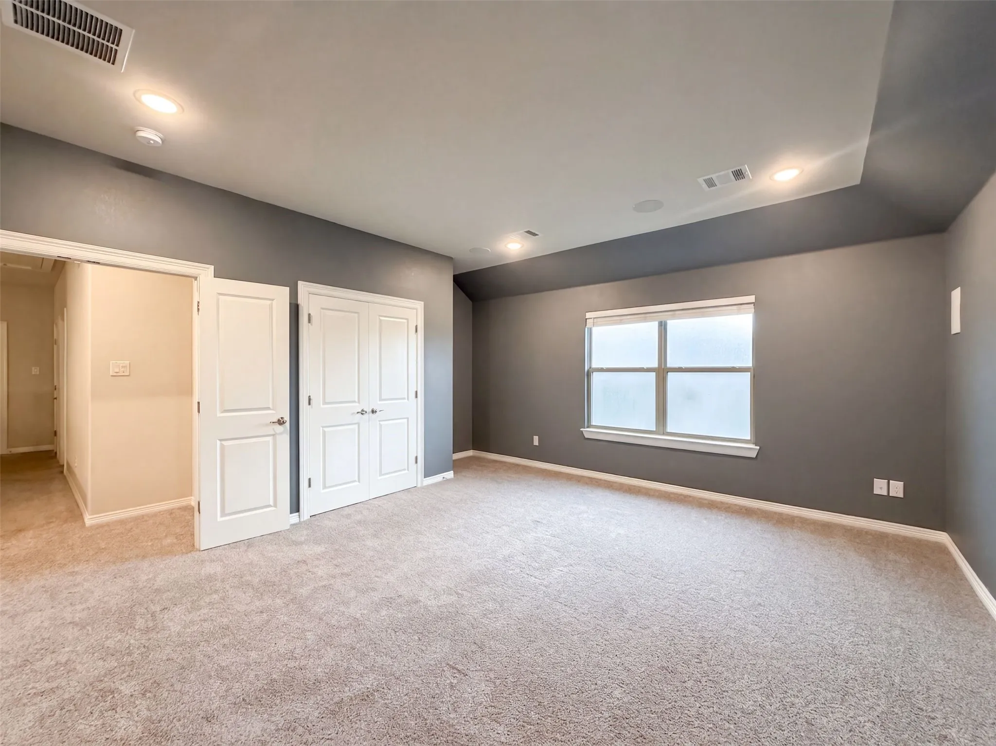 Single Family Residence For Sale in Collin County , 817 Shallow Creek Way, Mc Kinney, Texas 75071, 5 Bedroom, 4 Bathroom, 2 Garage spaces, 3,884 Sqft, built in 2020, mls#21372194, Real Estate Agent in Mc Kinney, Homes For Sale in Collin county, Homes For Sale in Mc Kinney, Realtor in Mc Kinney Texas, Real Estate Brokerage Independent Realty Texas, Luminita Cordes Realtor