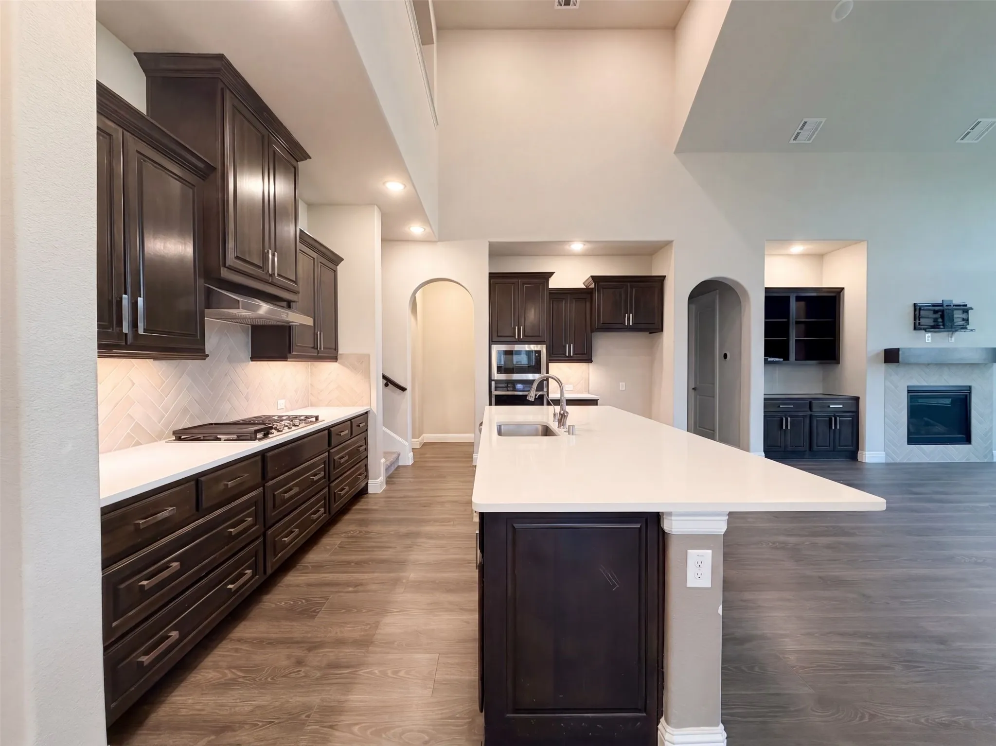 Single Family Residence For Sale in Collin County , 817 Shallow Creek Way, Mc Kinney, Texas 75071, 5 Bedroom, 4 Bathroom, 2 Garage spaces, 3,884 Sqft, built in 2020, mls#21372194, Real Estate Agent in Mc Kinney, Homes For Sale in Collin county, Homes For Sale in Mc Kinney, Realtor in Mc Kinney Texas, Real Estate Brokerage Independent Realty Texas, Luminita Cordes Realtor