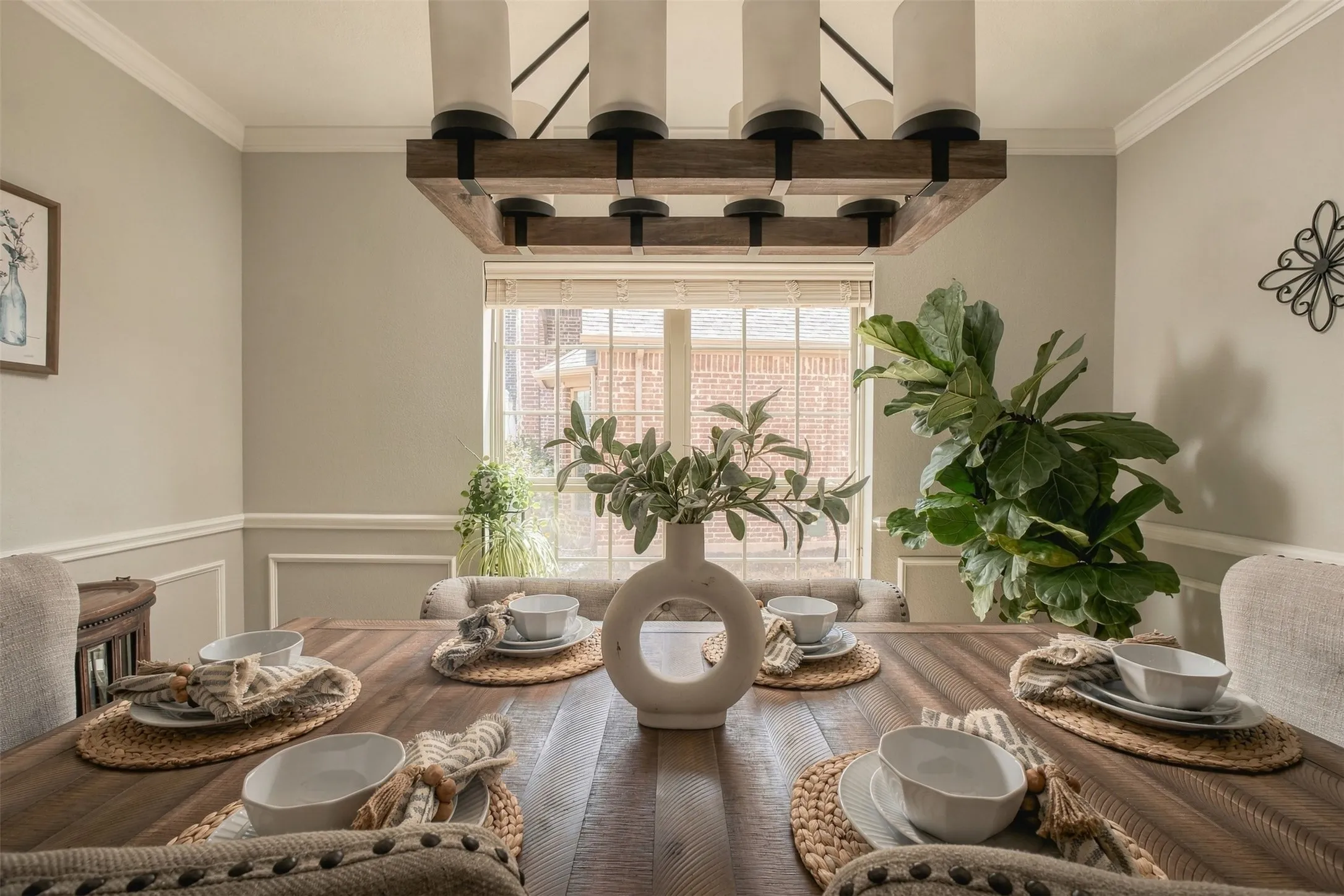 Single Family Residence For Sale in Denton County , 13909 Sparrow Hill Drive, Little Elm, Texas 75068, 5 Bedroom, 4 Bathroom, 3 Garage spaces, 3,759 Sqft, built in 2013, mls#21372127, Real Estate Agent in Little Elm, Homes For Sale in Denton county, Homes For Sale in Little Elm, Realtor in Little Elm Texas, Real Estate Brokerage Independent Realty Texas, Luminita Cordes Realtor