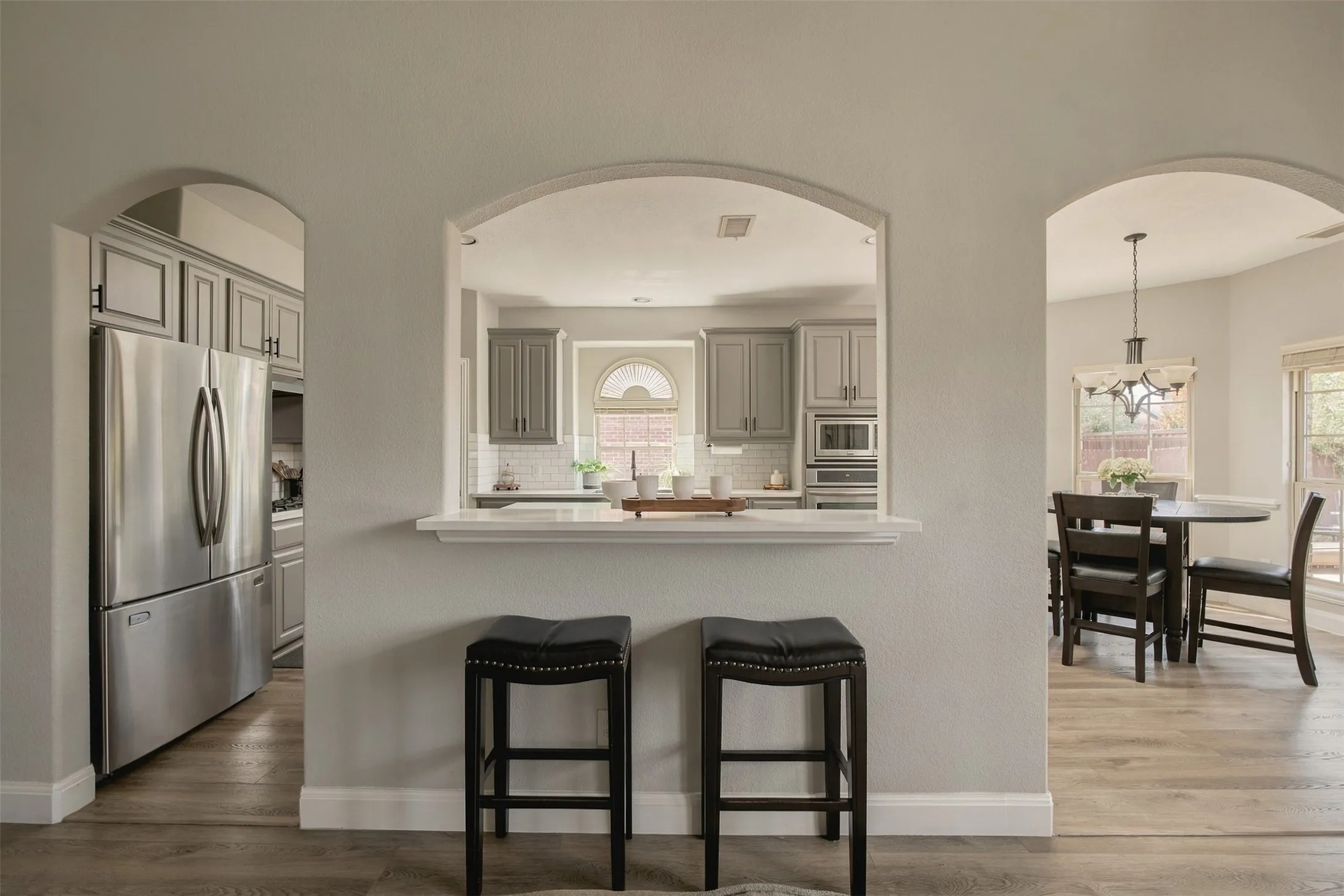 Single Family Residence For Sale in Denton County , 13909 Sparrow Hill Drive, Little Elm, Texas 75068, 5 Bedroom, 4 Bathroom, 3 Garage spaces, 3,759 Sqft, built in 2013, mls#21372127, Real Estate Agent in Little Elm, Homes For Sale in Denton county, Homes For Sale in Little Elm, Realtor in Little Elm Texas, Real Estate Brokerage Independent Realty Texas, Luminita Cordes Realtor