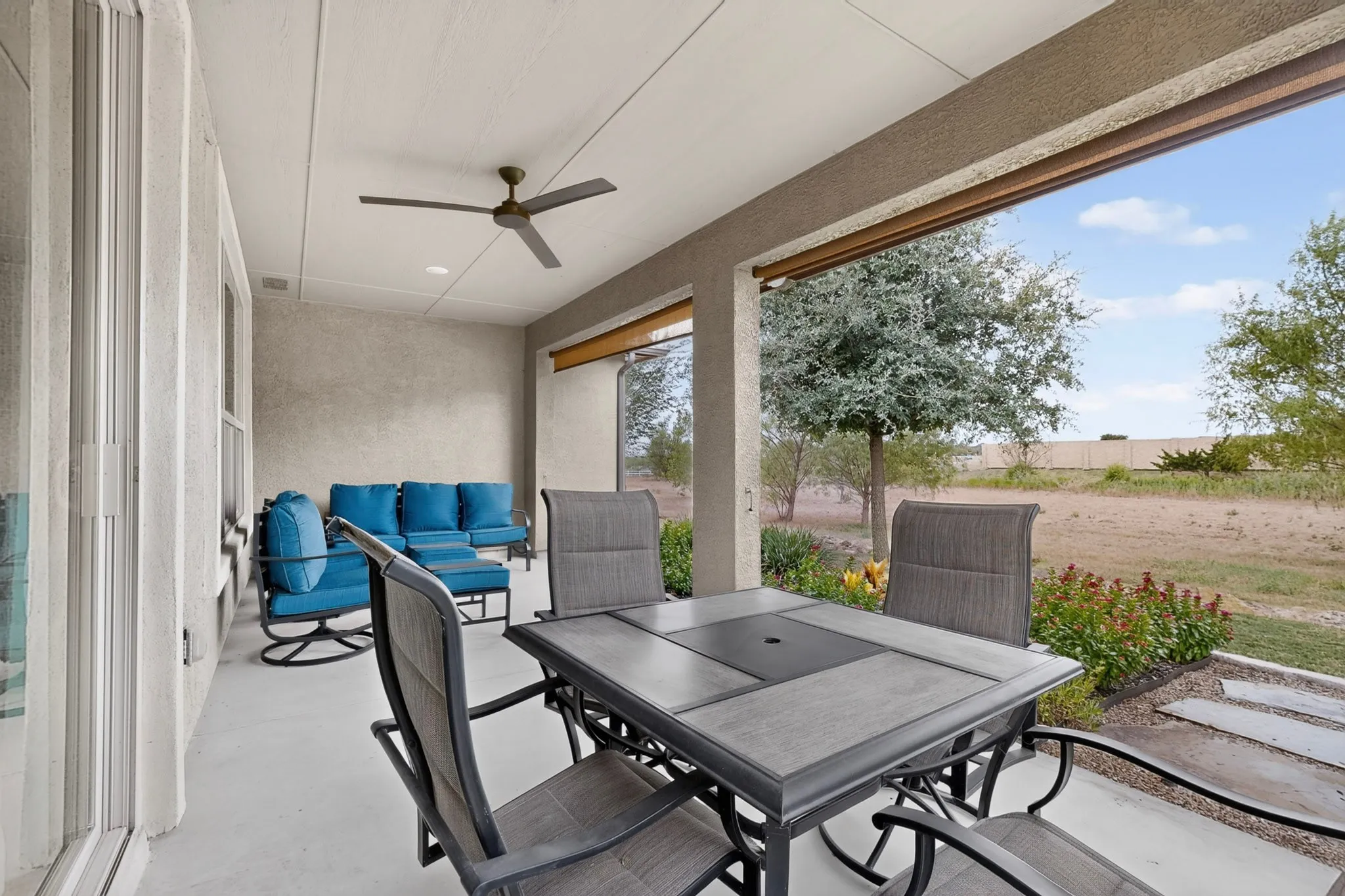 Single Family Residence For Sale in Denton County , 10312 Claystone Drive, Denton, Texas 76207, 2 Bedroom, 3 Bathroom, 2 Garage spaces, 1,760 Sqft, built in 2019, mls#21367860, Real Estate Agent in Denton, Homes For Sale in Denton county, Homes For Sale in Denton, Realtor in Denton Texas, Real Estate Brokerage Independent Realty Texas, Luminita Cordes Realtor