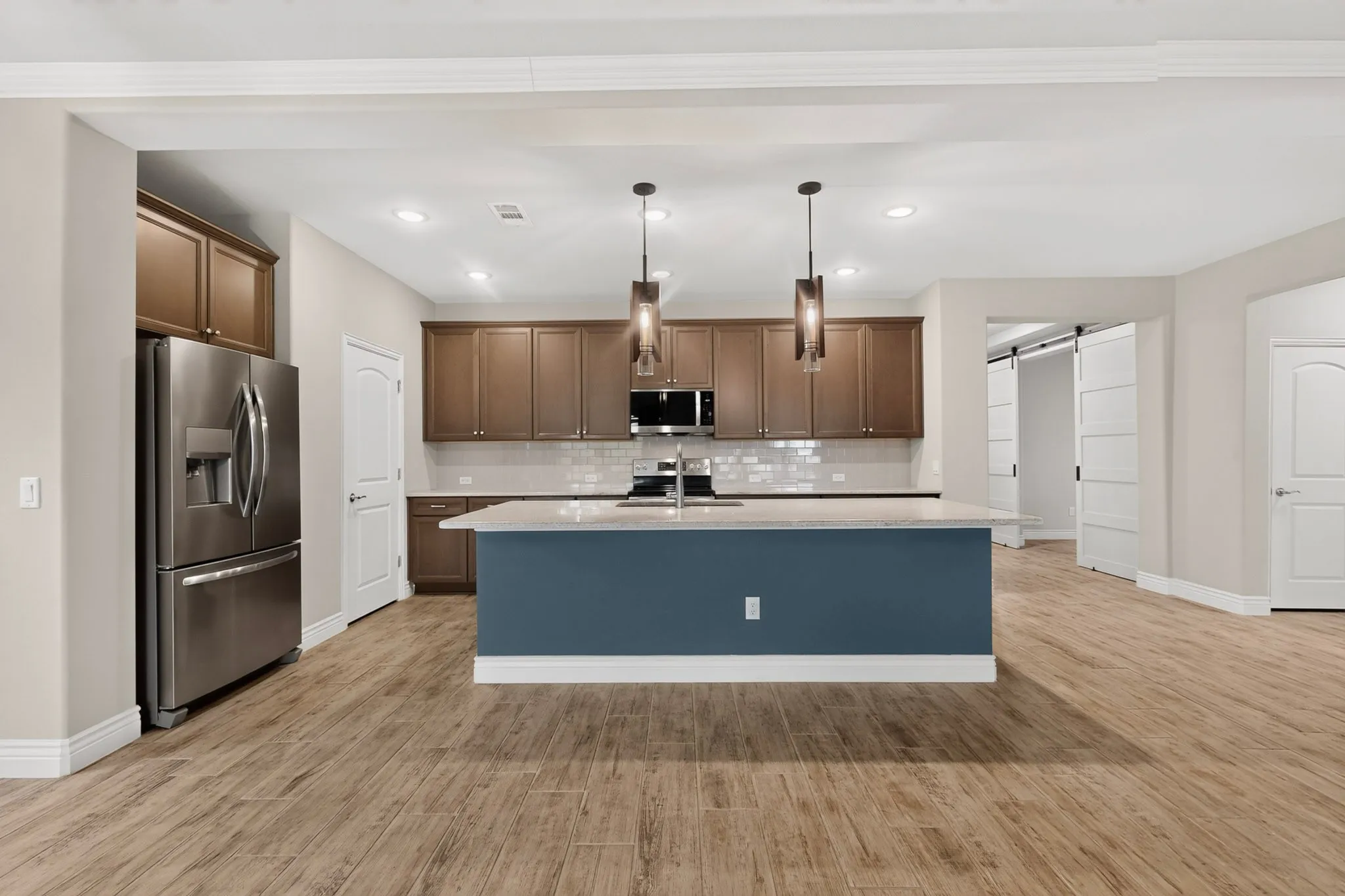 Single Family Residence For Sale in Denton County , 10312 Claystone Drive, Denton, Texas 76207, 2 Bedroom, 3 Bathroom, 2 Garage spaces, 1,760 Sqft, built in 2019, mls#21367860, Real Estate Agent in Denton, Homes For Sale in Denton county, Homes For Sale in Denton, Realtor in Denton Texas, Real Estate Brokerage Independent Realty Texas, Luminita Cordes Realtor