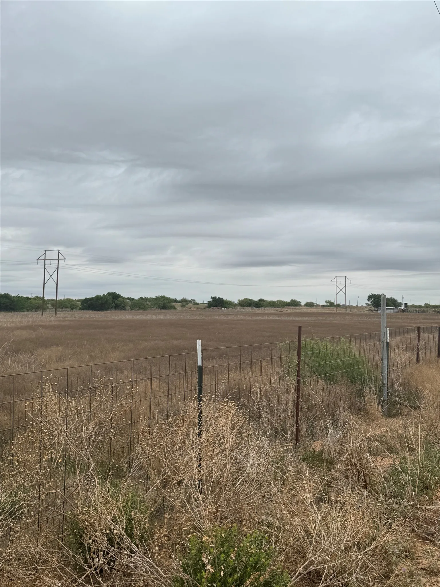 Industrial For Rent in Hardeman County , FM 2568 Florez Road, Quanah, Texas 79252, 0, 0, Garage spaces, 0 Sqft, built in 2010, mls#21372206, Real Estate Agent in Quanah, Homes For Rent in Hardeman county, Homes For Rent in Quanah, Realtor in Quanah Texas, Real Estate Brokerage Independent Realty Texas, Luminita Cordes Realtor