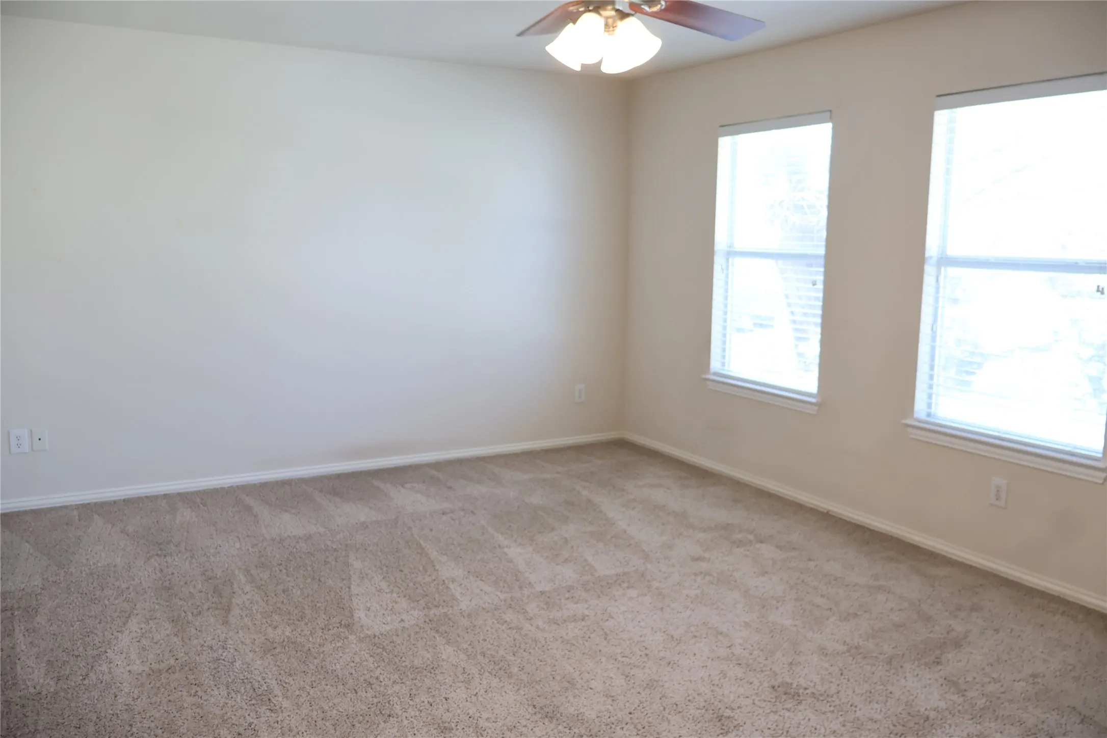 Single Family Residence For Rent in Denton County , 1713 Liberty Drive, Providence Village, Texas 76227, 5 Bedroom, 3 Bathroom, 3 Garage spaces, 2,899 Sqft, built in 2006, mls#21372144, Real Estate Agent in Providence Village, Homes For Rent in Denton county, Homes For Rent in Providence Village, Realtor in Providence Village Texas, Real Estate Brokerage Independent Realty Texas, Luminita Cordes Realtor