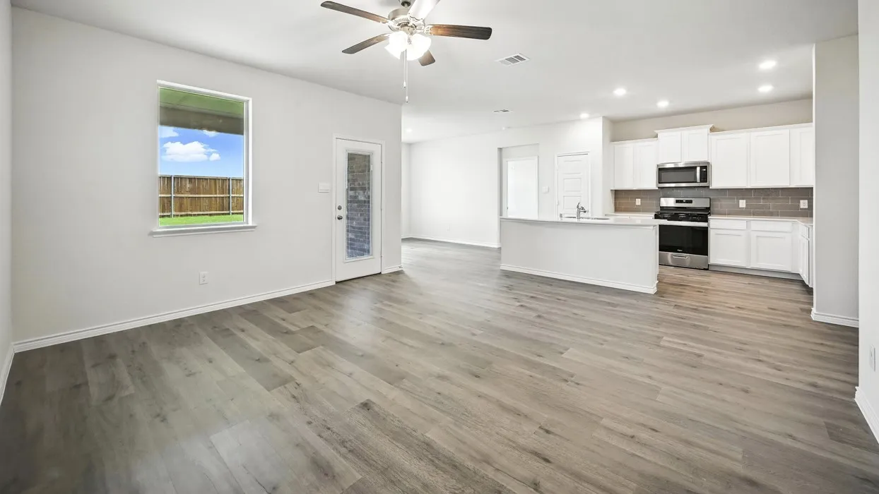 Single Family Residence For Sale in Hunt County , 409 Carthage Street, Caddo Mills, Texas 75135, 3 Bedroom, 2 Bathroom, 2 Garage spaces, 1,735 Sqft, built in 2026, mls#21372199, Real Estate Agent in Caddo Mills, Homes For Sale in Hunt county, Homes For Sale in Caddo Mills, Realtor in Caddo Mills Texas, Real Estate Brokerage Independent Realty Texas, Luminita Cordes Realtor