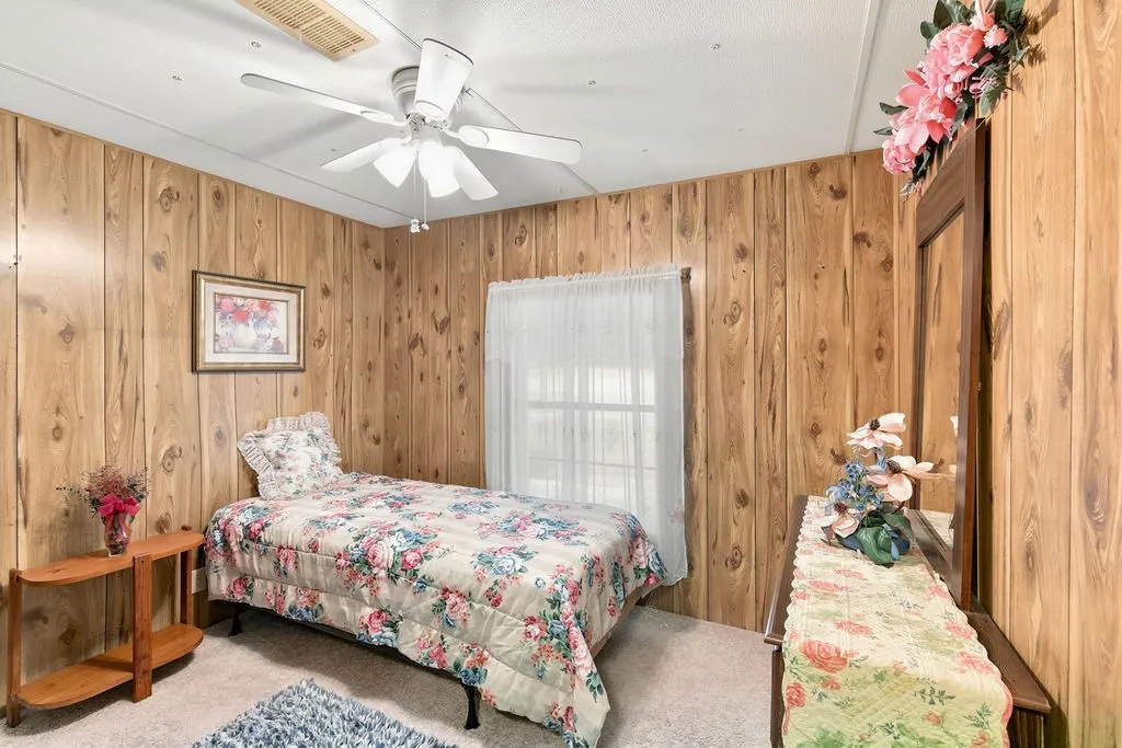 Mobile Home For Sale in Upshur County , 1141 Todd Road, Gilmer, Texas 75645, 4 Bedroom, 2 Bathroom, 2 Garage spaces, 1,820 Sqft, built in 1983, mls#21370343, Real Estate Agent in Gilmer, Homes For Sale in Upshur county, Homes For Sale in Gilmer, Realtor in Gilmer Texas, Real Estate Brokerage Independent Realty Texas, Luminita Cordes Realtor
