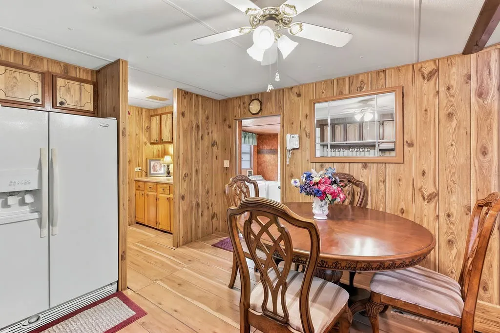 Mobile Home For Sale in Upshur County , 1141 Todd Road, Gilmer, Texas 75645, 4 Bedroom, 2 Bathroom, 2 Garage spaces, 1,820 Sqft, built in 1983, mls#21370343, Real Estate Agent in Gilmer, Homes For Sale in Upshur county, Homes For Sale in Gilmer, Realtor in Gilmer Texas, Real Estate Brokerage Independent Realty Texas, Luminita Cordes Realtor