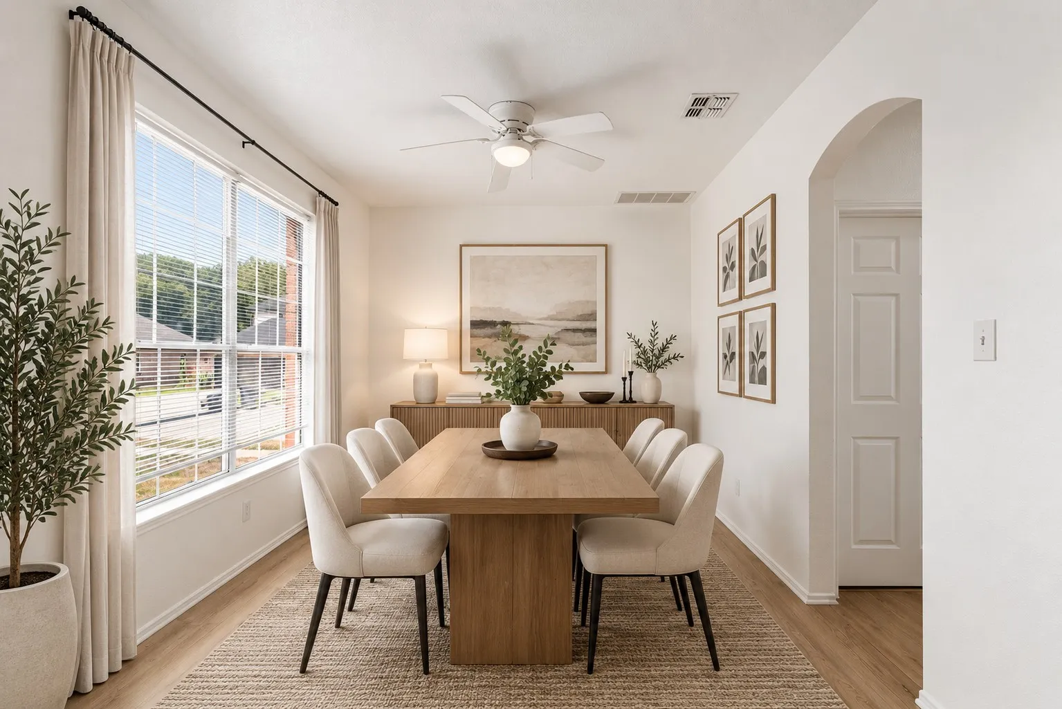 Single Family Residence For Sale in Tarrant County , 5148 Bayridge Court, Fort Worth, Texas 76179, 4 Bedroom, 3 Bathroom, 2 Garage spaces, 2,716 Sqft, built in 2005, mls#21367990, Real Estate Agent in Fort Worth, Homes For Sale in Tarrant county, Homes For Sale in Fort Worth, Realtor in Fort Worth Texas, Real Estate Brokerage Independent Realty Texas, Luminita Cordes Realtor