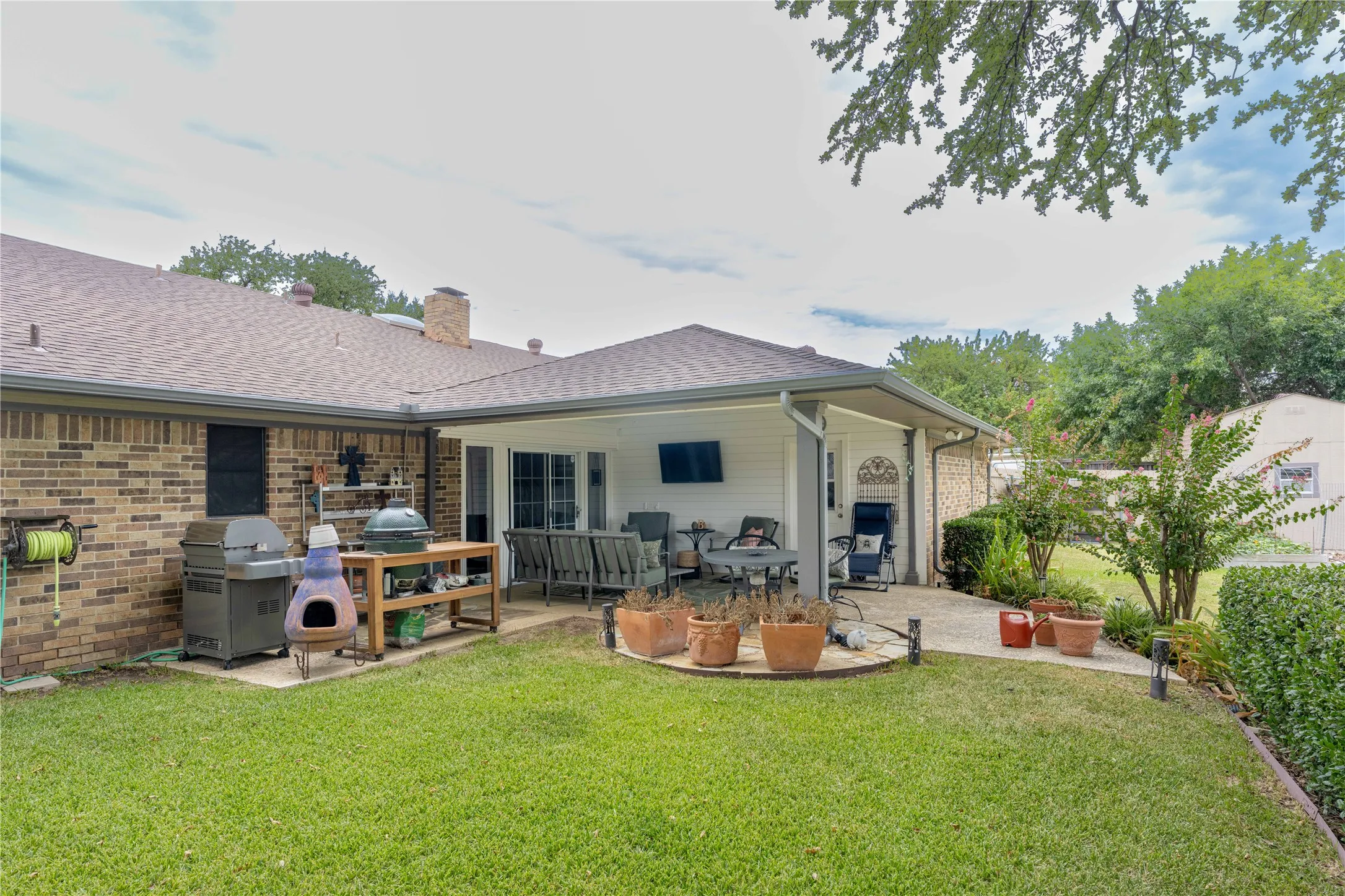 Beautifully landscaped yard