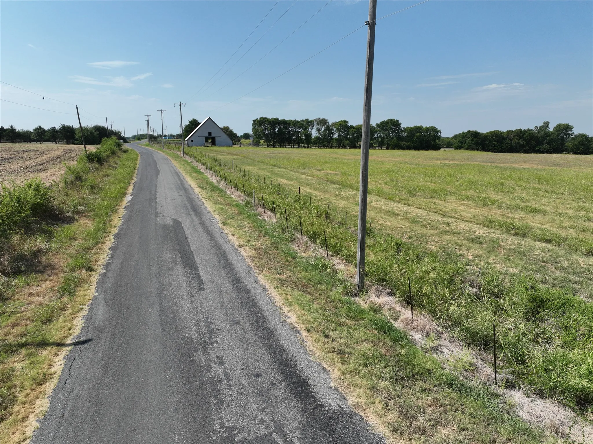 Unimproved Land For Sale in Grayson County , TBD Rutledge Rd., Whitewright, Texas 75491, 0, 0, Garage spaces, 0 Sqft, built in 0, mls#21371497, Real Estate Agent in Whitewright, Homes For Sale in Grayson county, Homes For Sale in Whitewright, Realtor in Whitewright Texas, Real Estate Brokerage Independent Realty Texas, Luminita Cordes Realtor